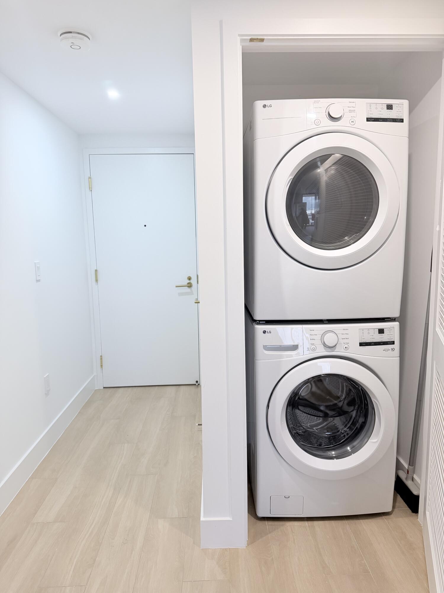 THE STANDARD - Residential Lease
