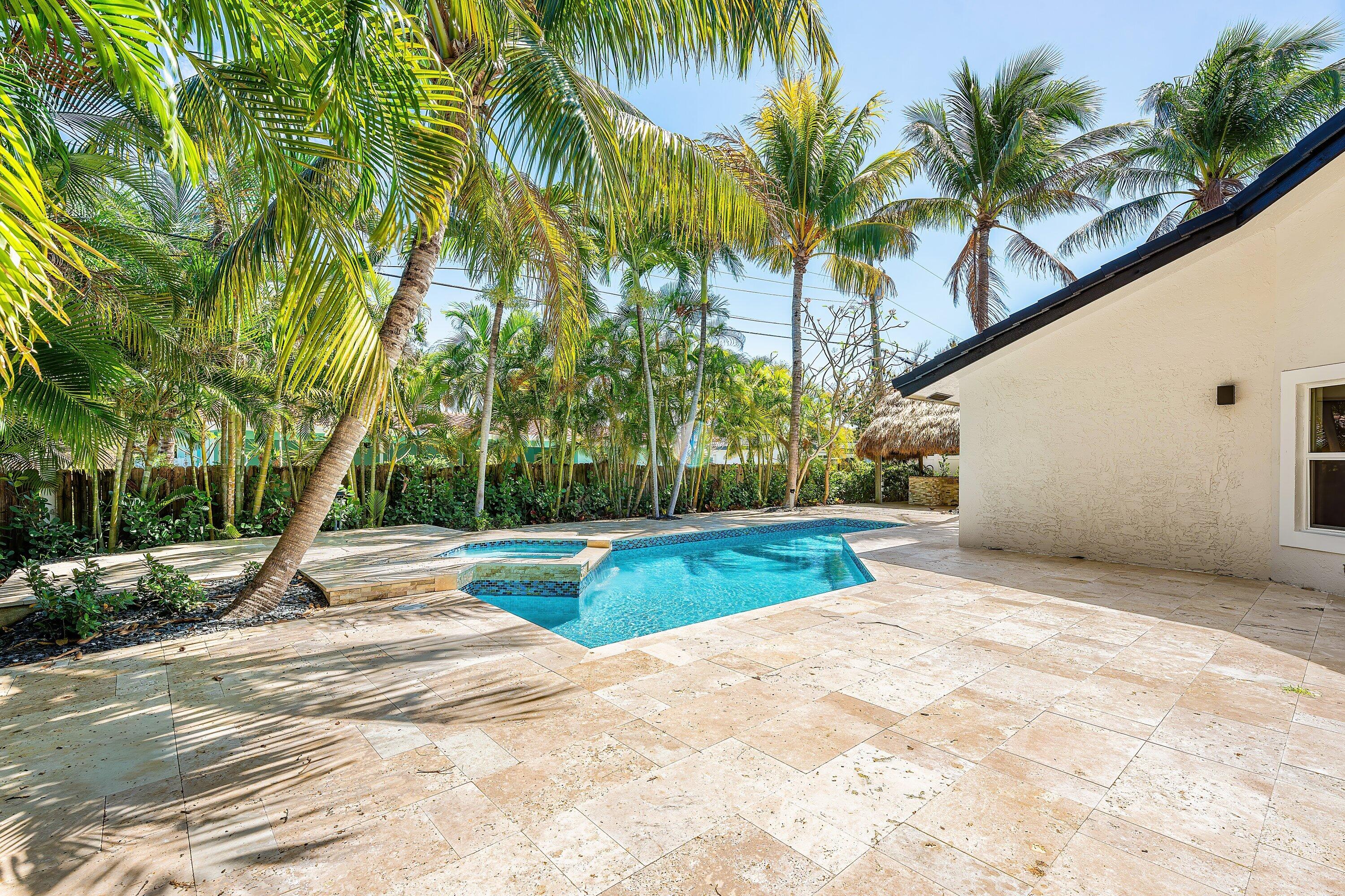BOCA VILLAS HEIGHTS - Residential