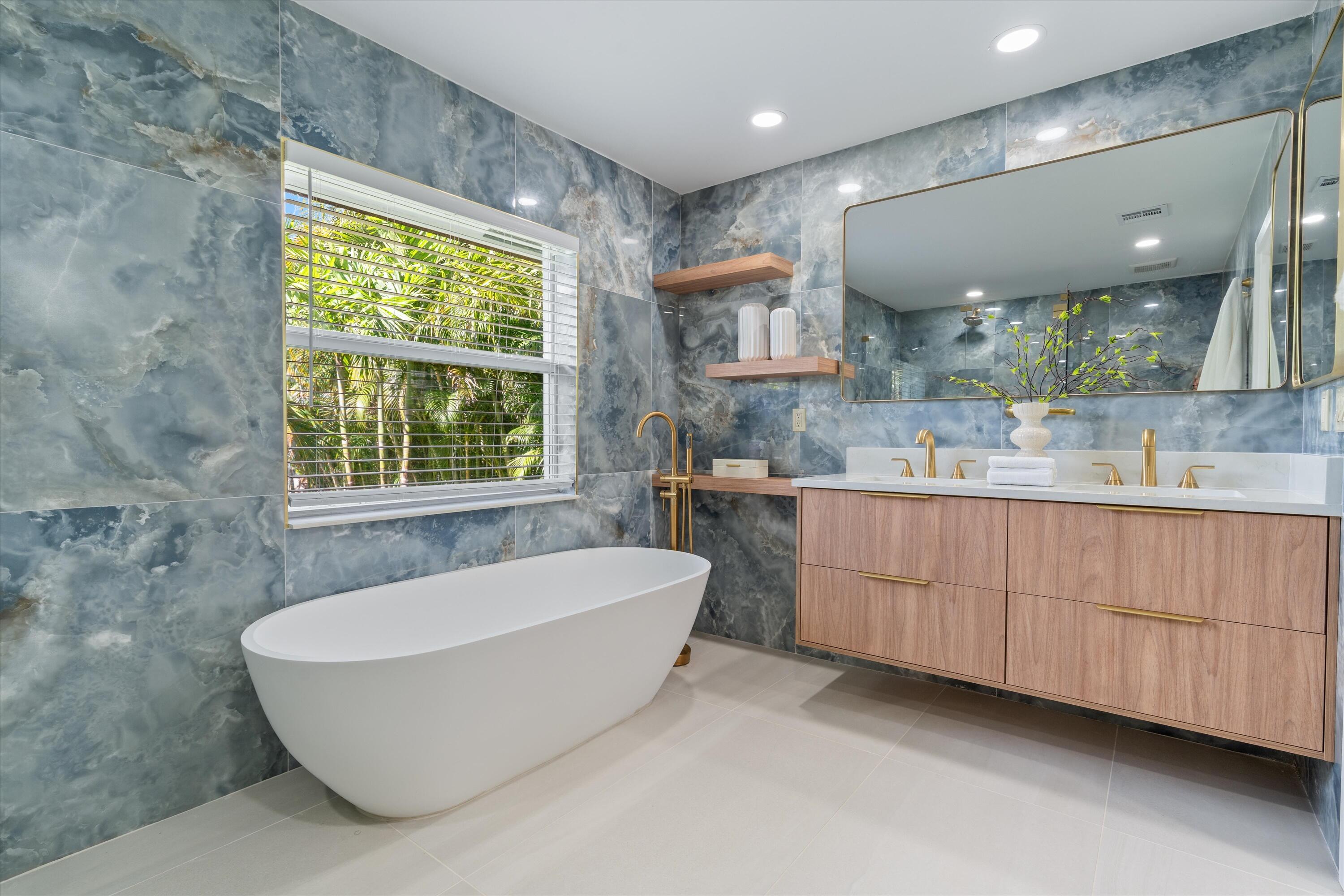 BOCA VILLAS HEIGHTS - Residential