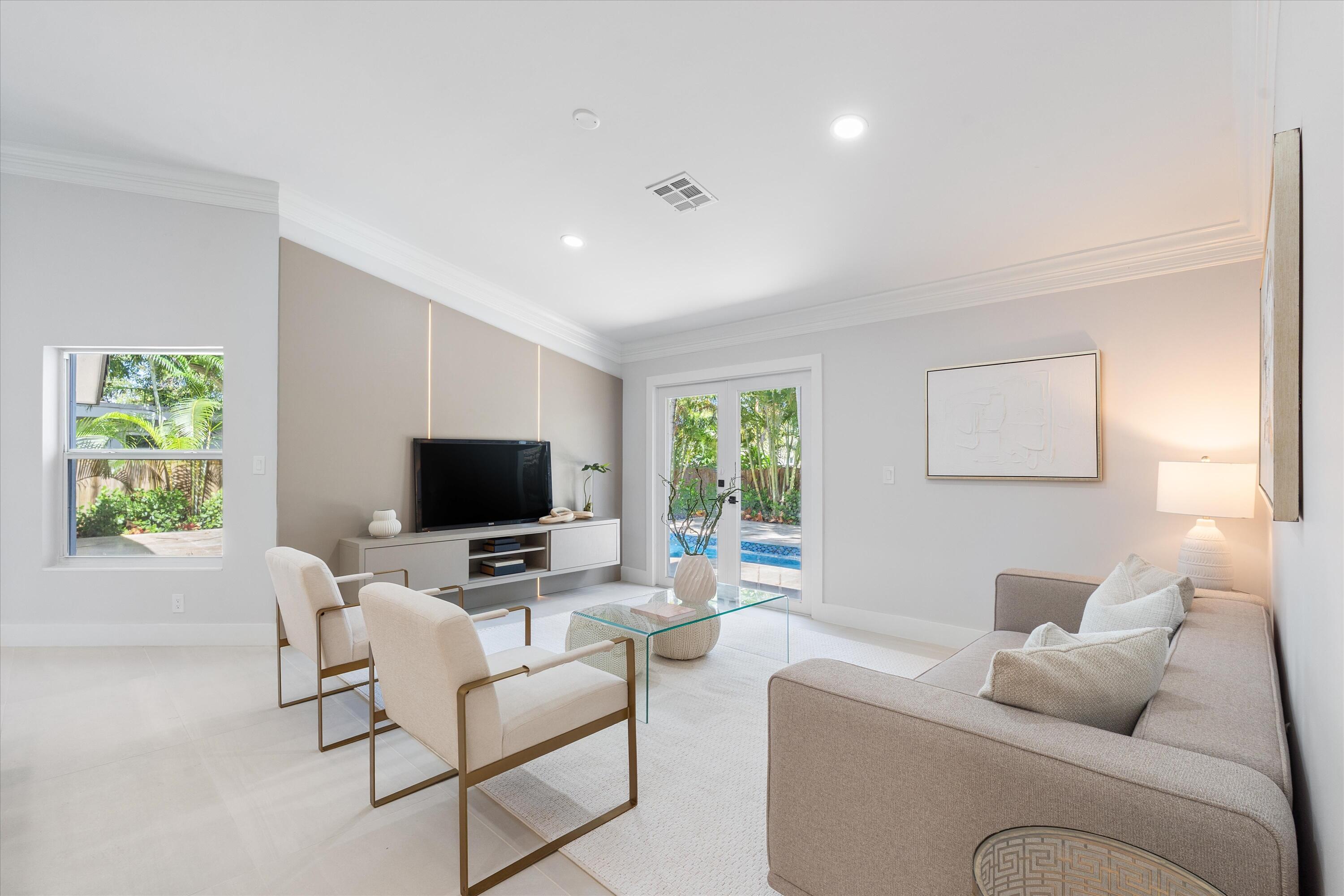 BOCA VILLAS HEIGHTS - Residential