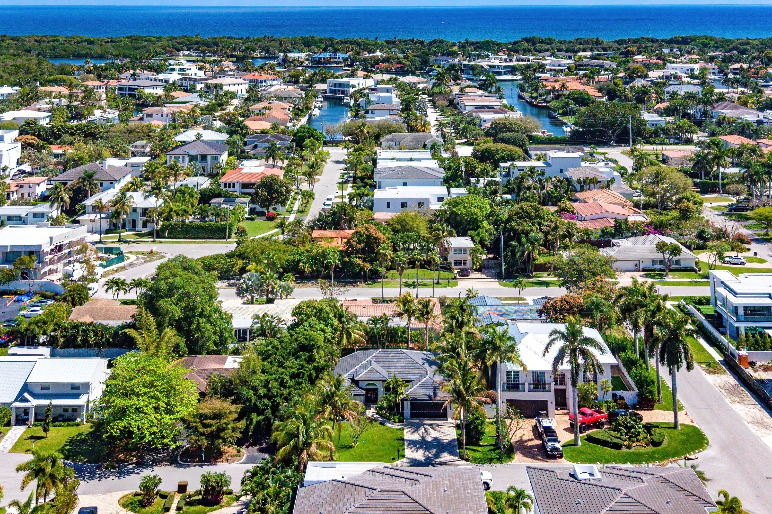 BOCA VILLAS HEIGHTS - Residential