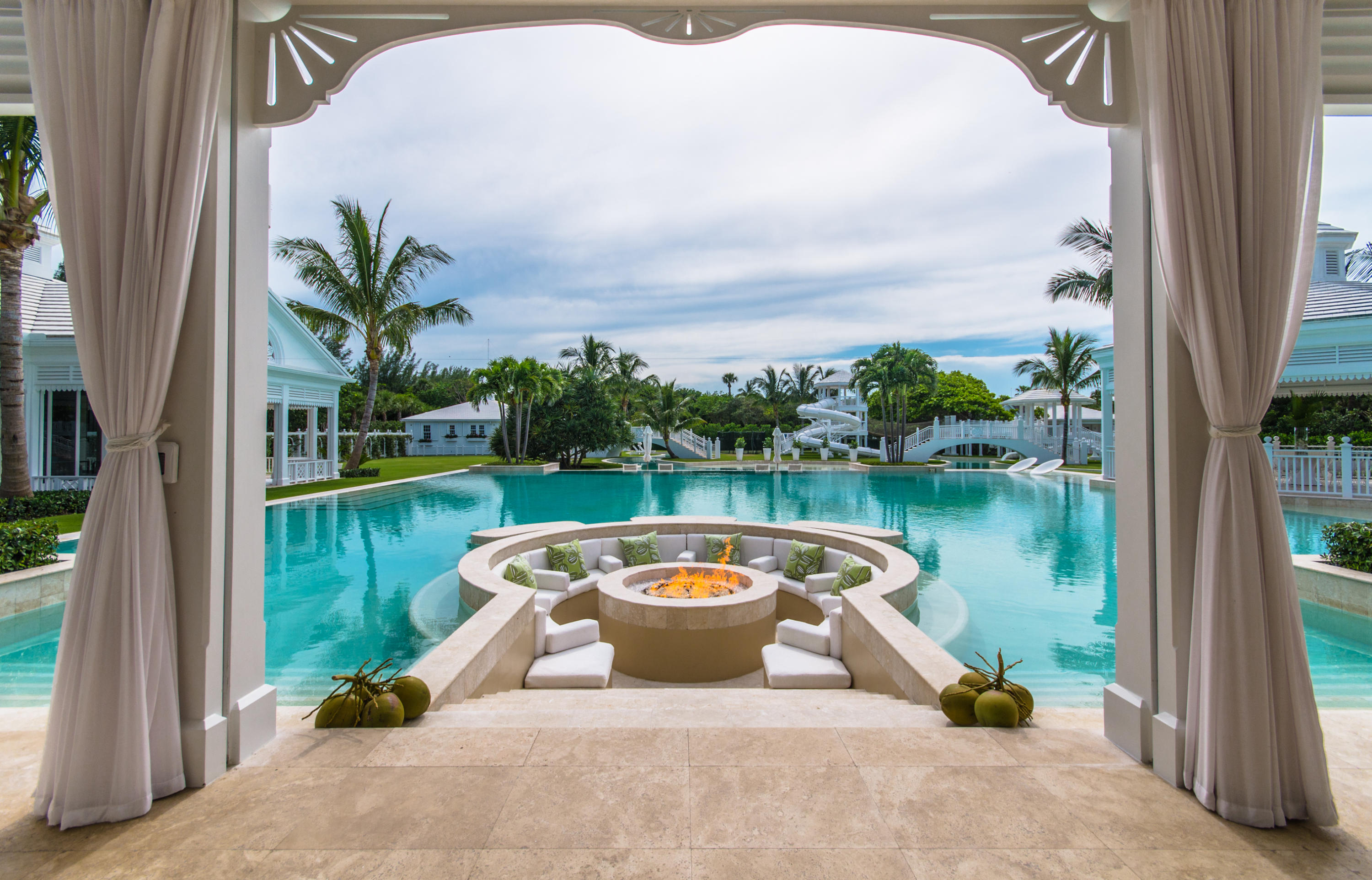 JUPITER ISLAND - Residential