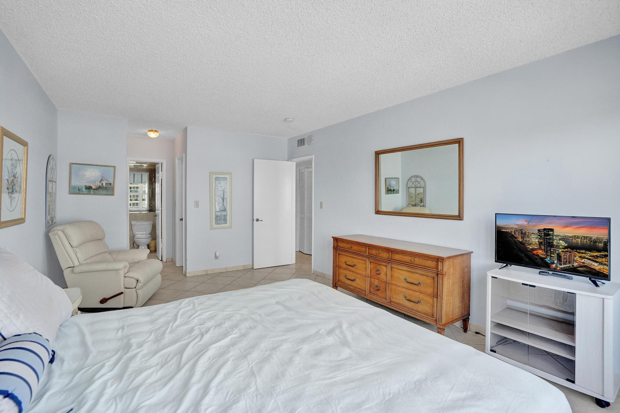 OCEAN SUMMIT CONDO - Residential