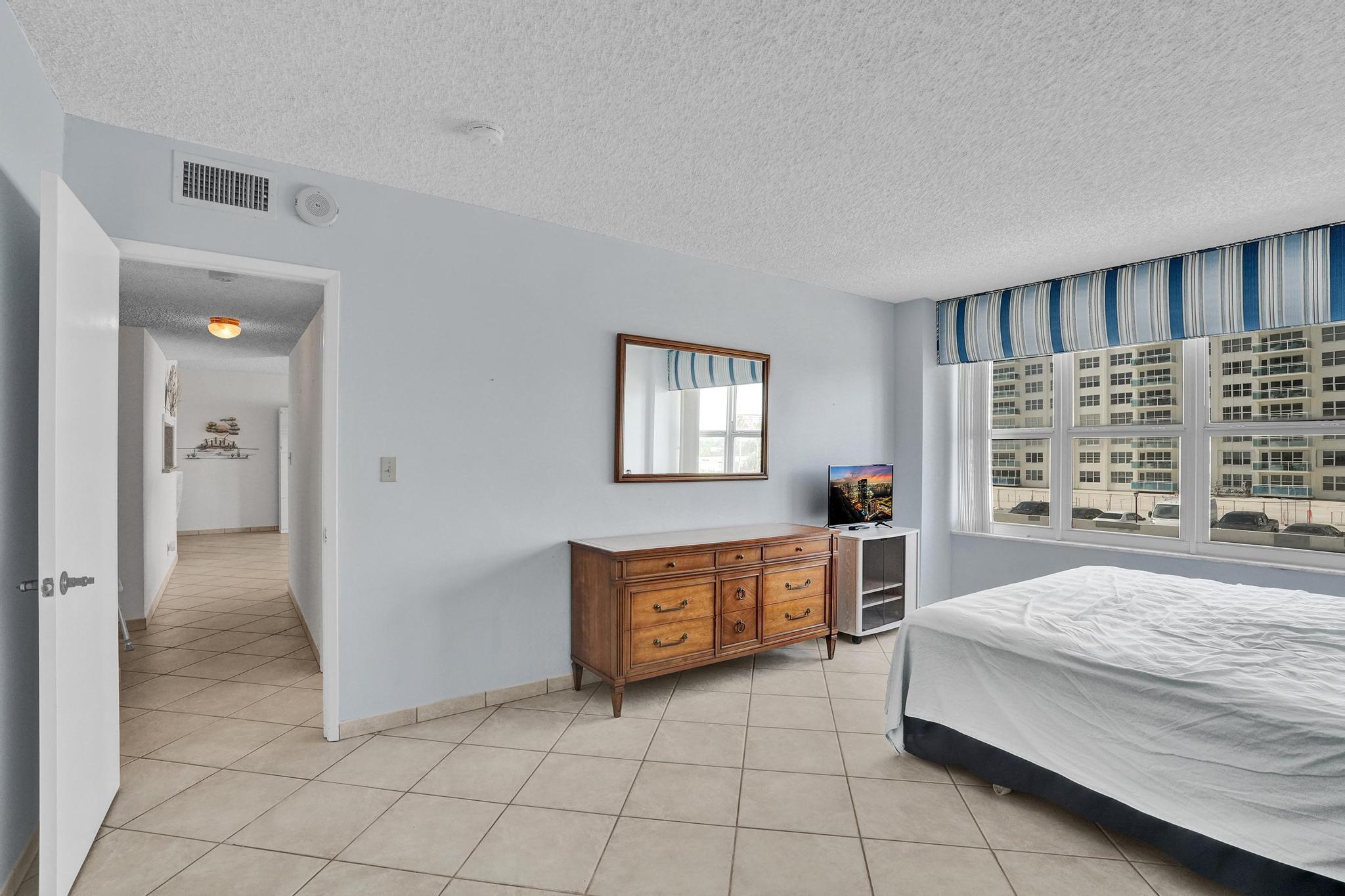 OCEAN SUMMIT CONDO - Residential
