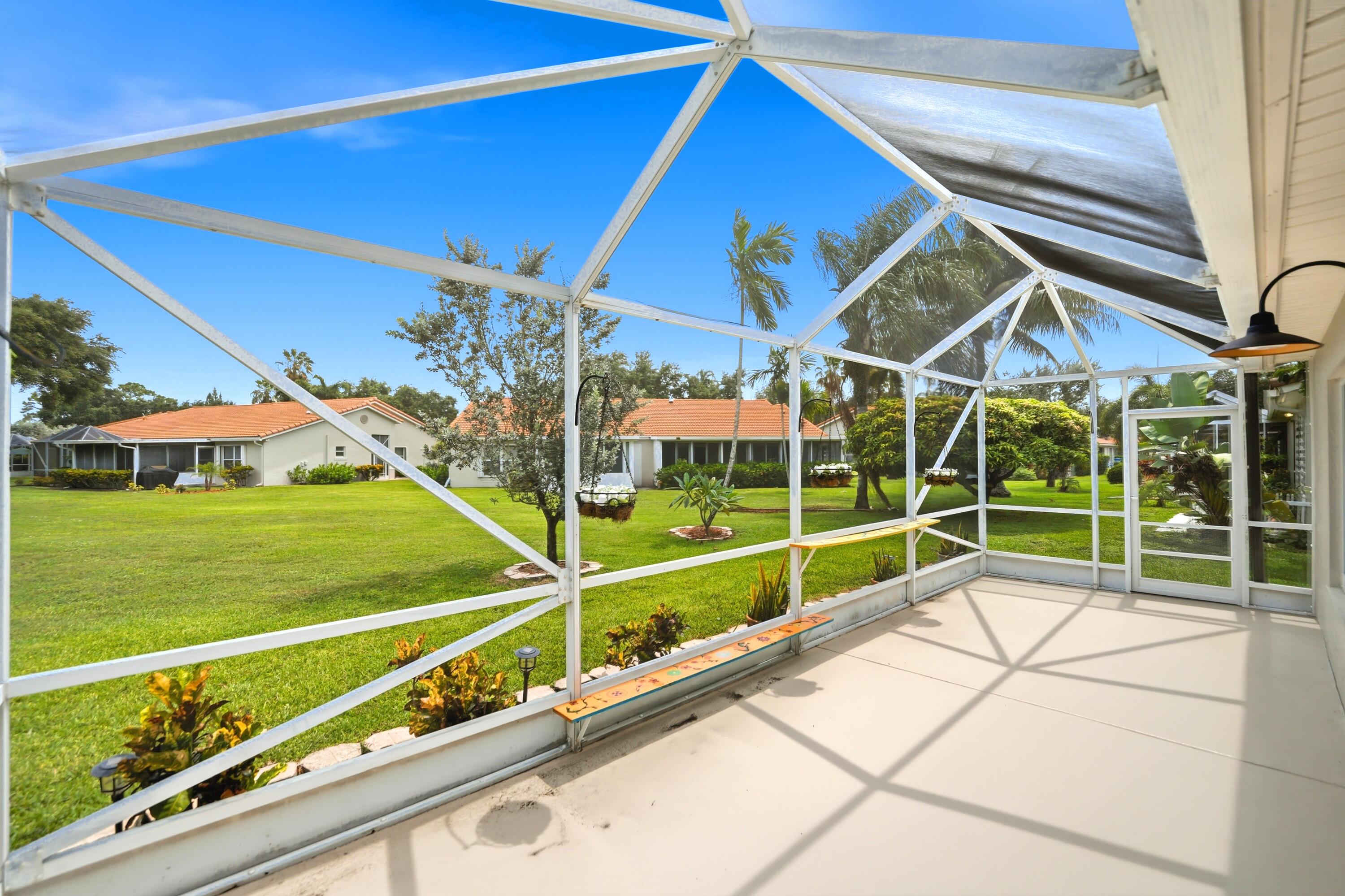 SAUSALITO PLACE - Residential