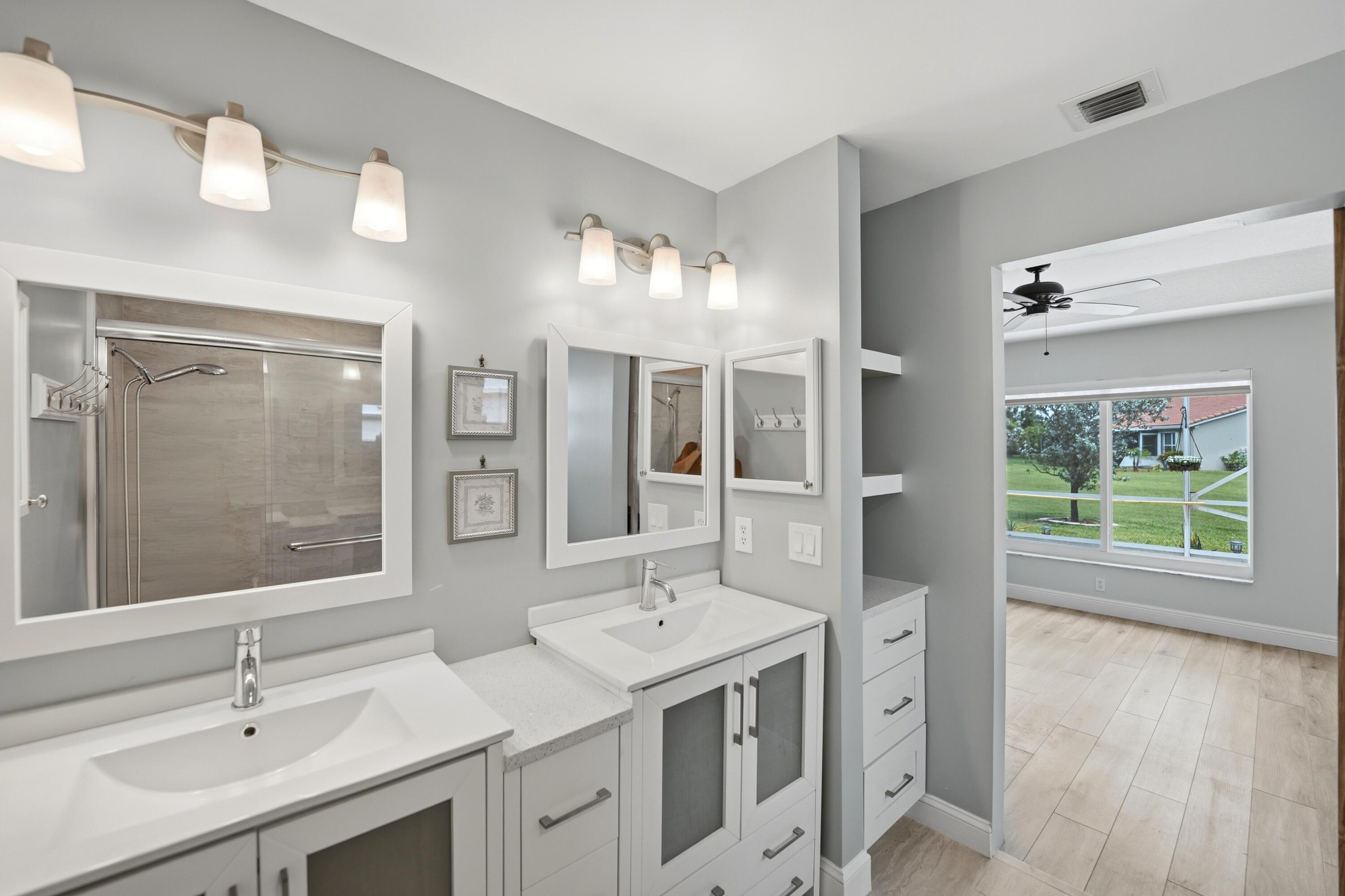 SAUSALITO PLACE - Residential