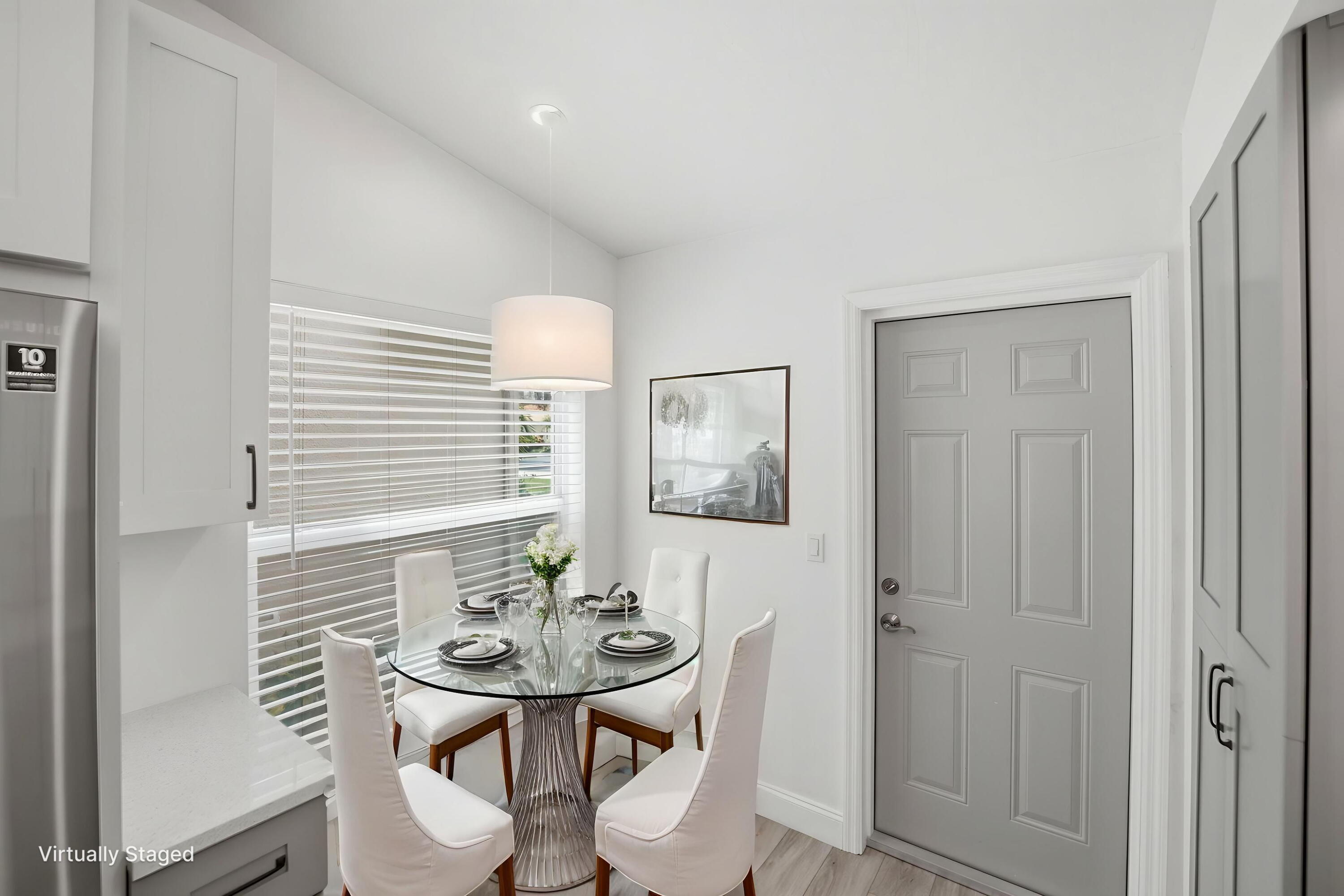 SAUSALITO PLACE - Residential