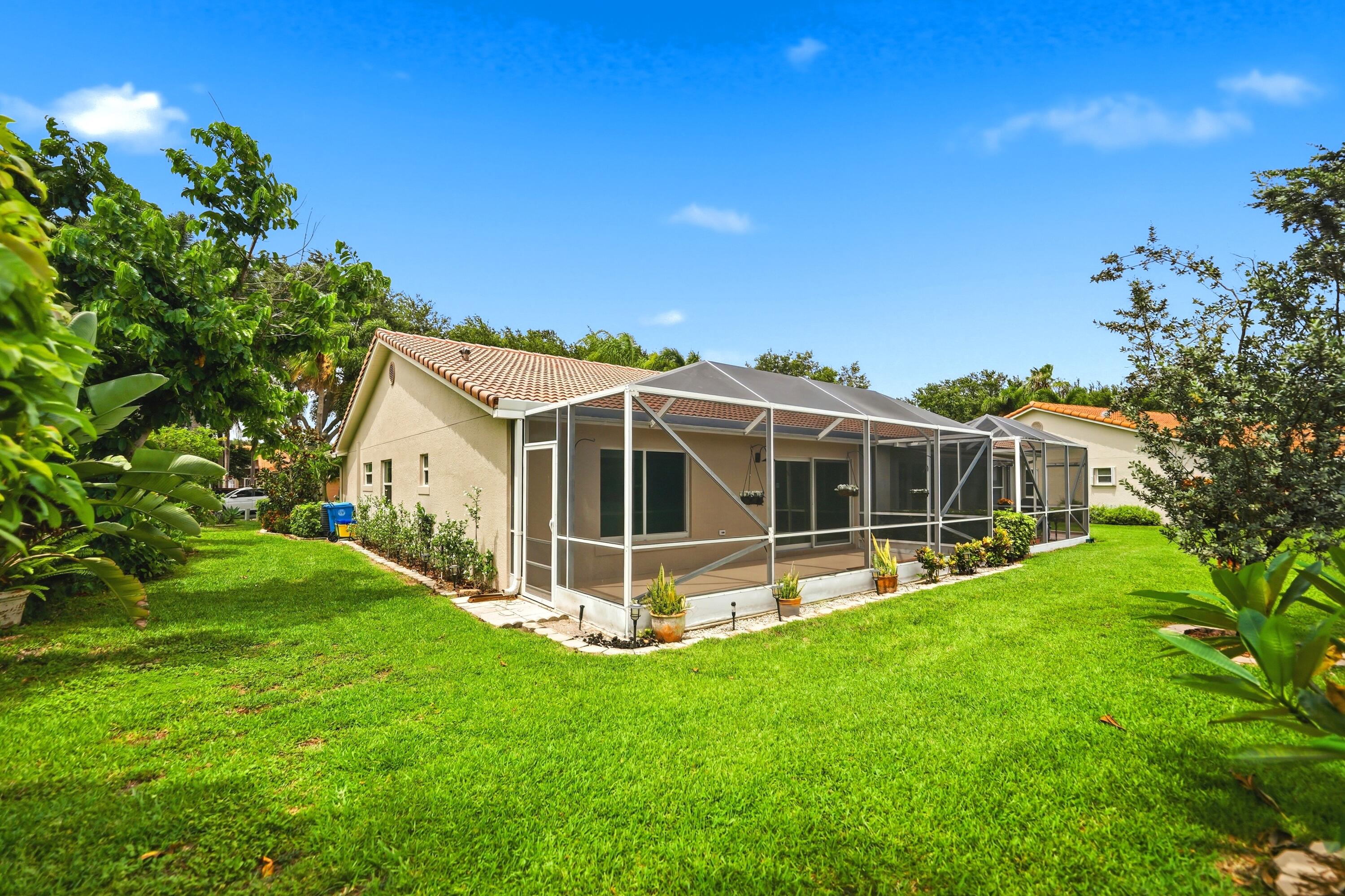 SAUSALITO PLACE - Residential