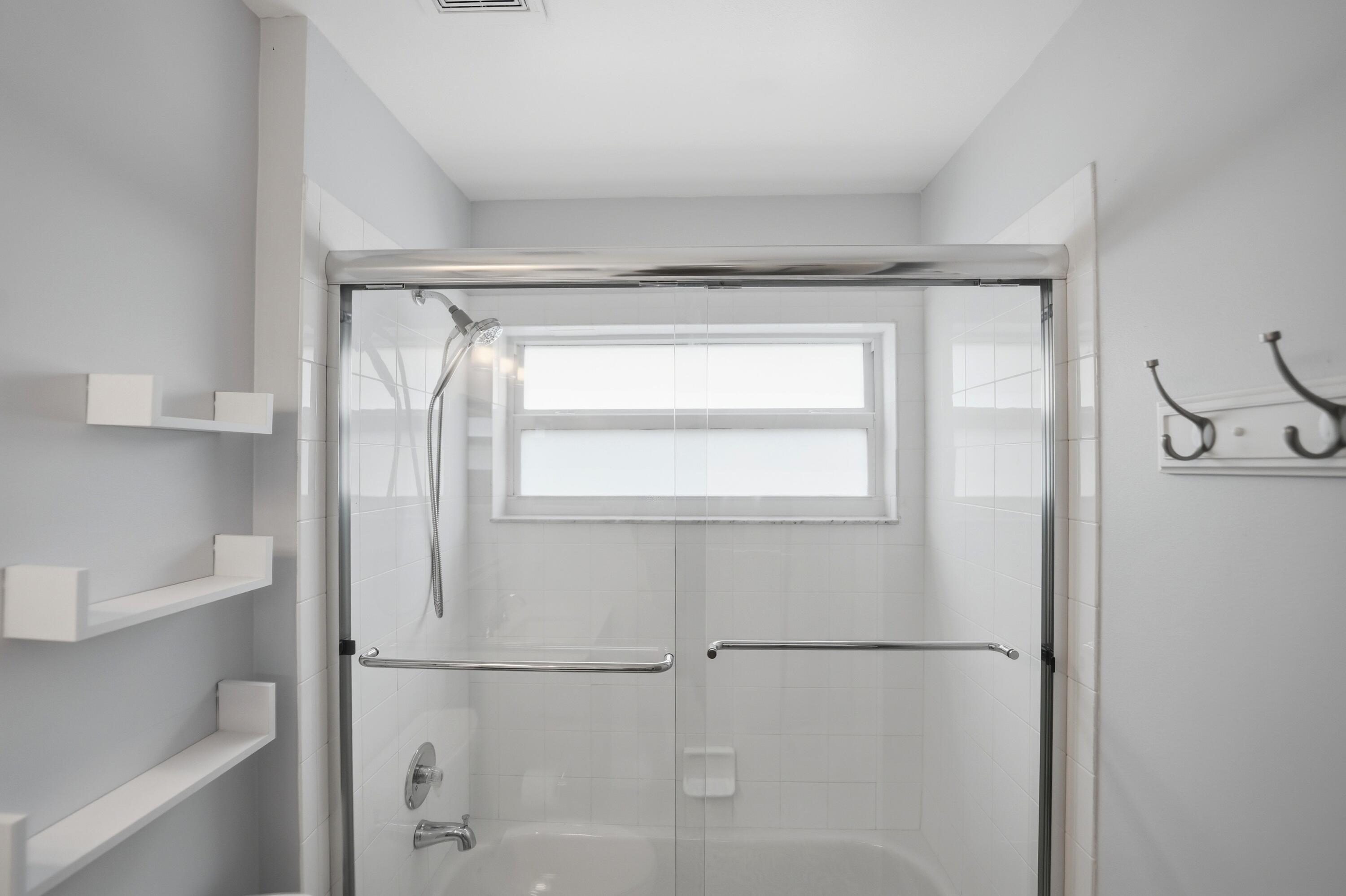 SAUSALITO PLACE - Residential