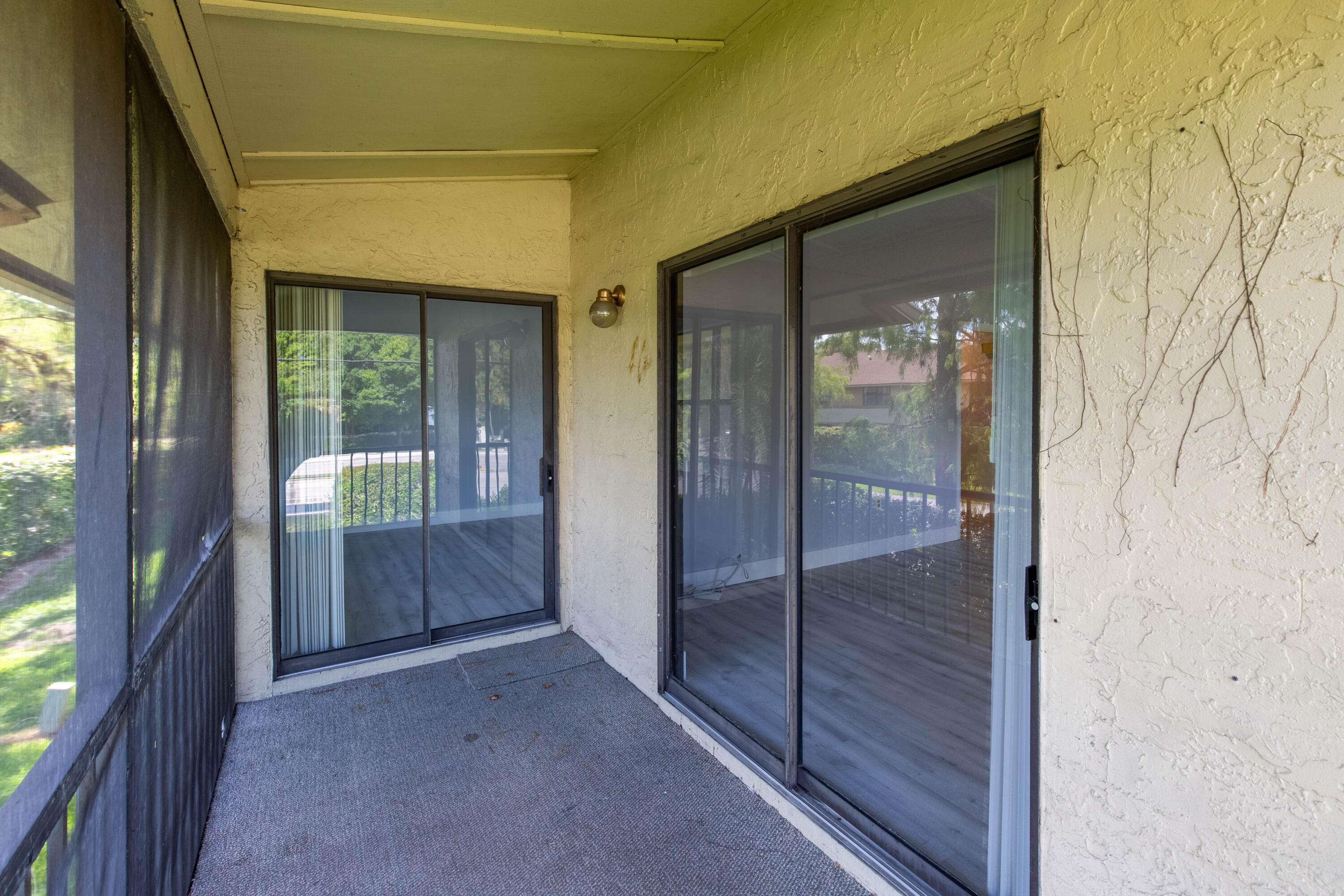 SHEFFIELD WOODS AT WELLINGTON CONDO - Residential