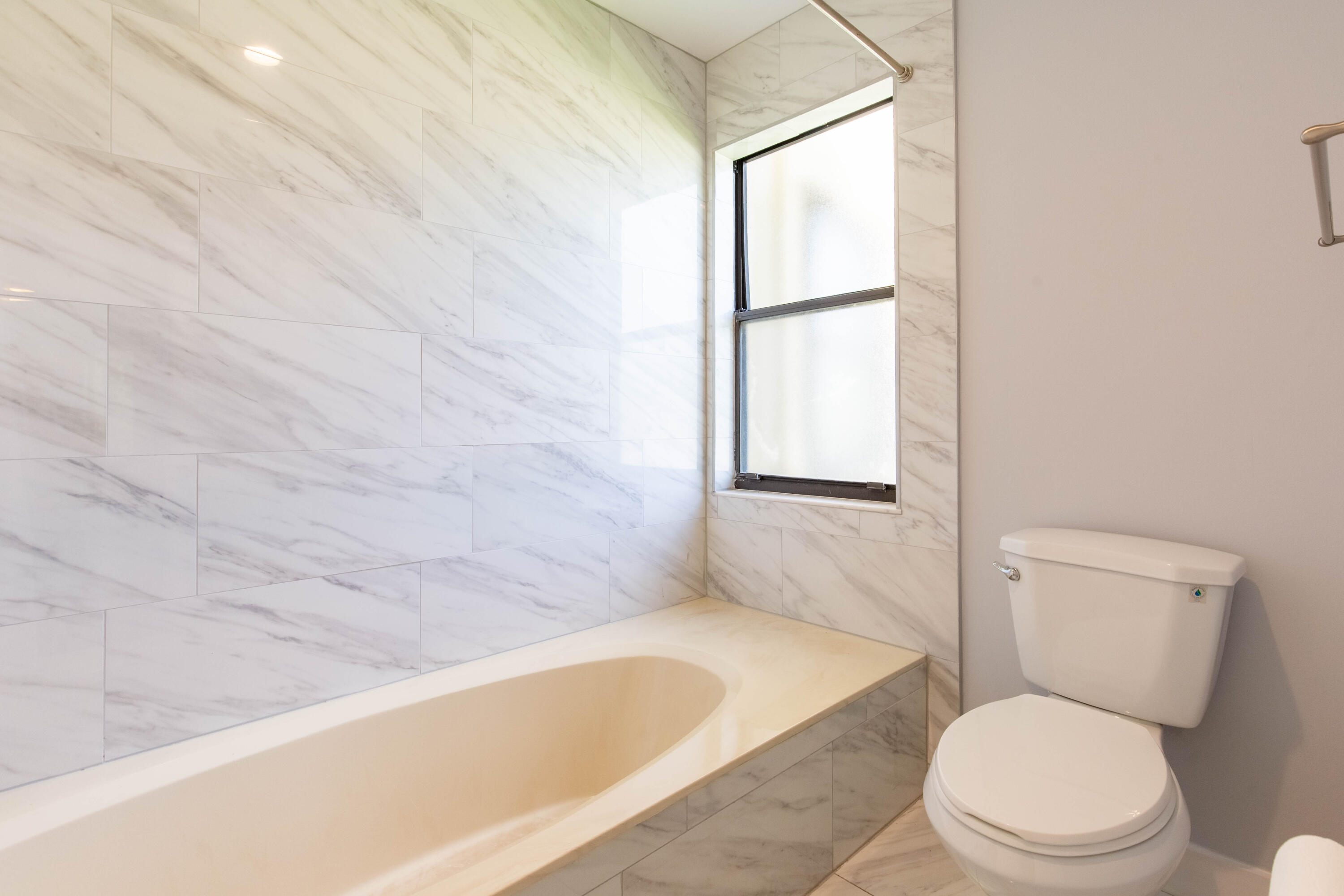 SHEFFIELD WOODS AT WELLINGTON CONDO - Residential