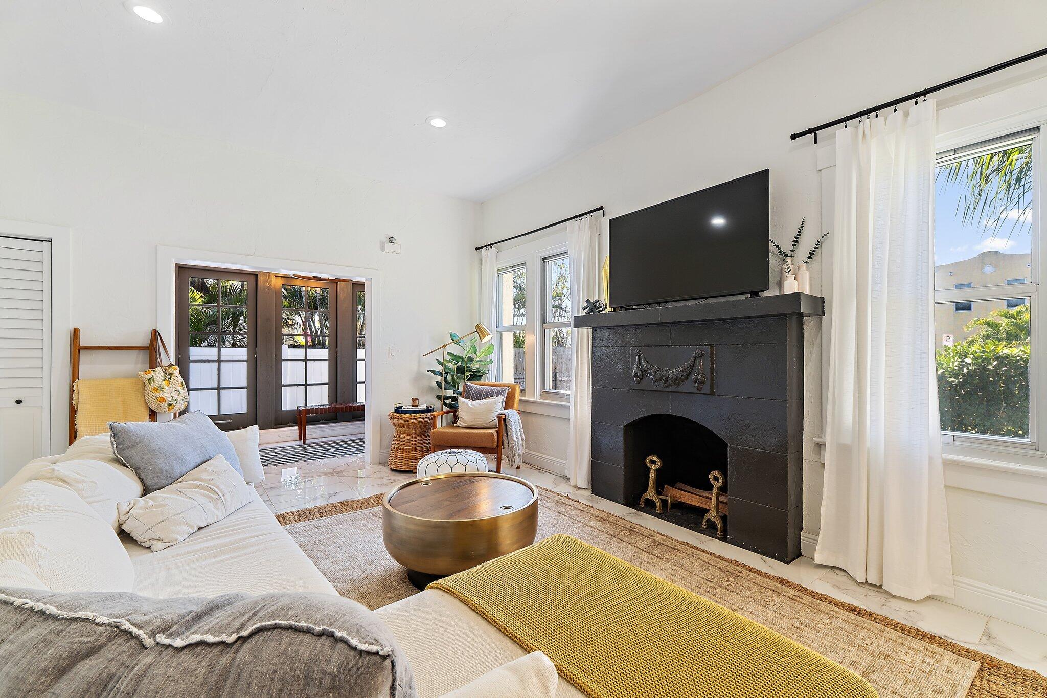 VISTA ENCANTO ADD - Residential