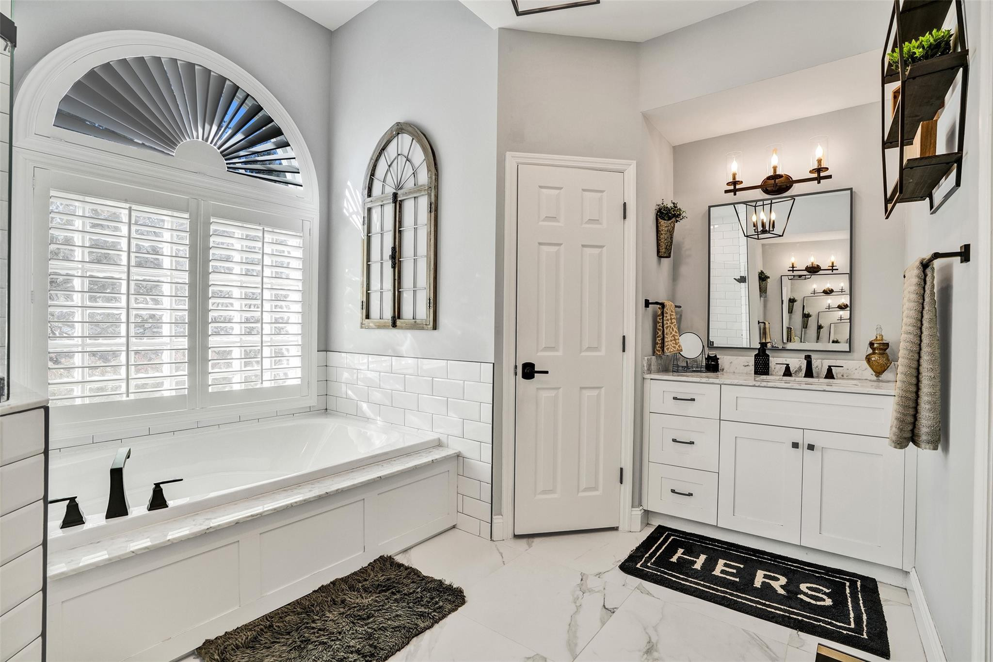 Stoneridge Lake Estates - Residential