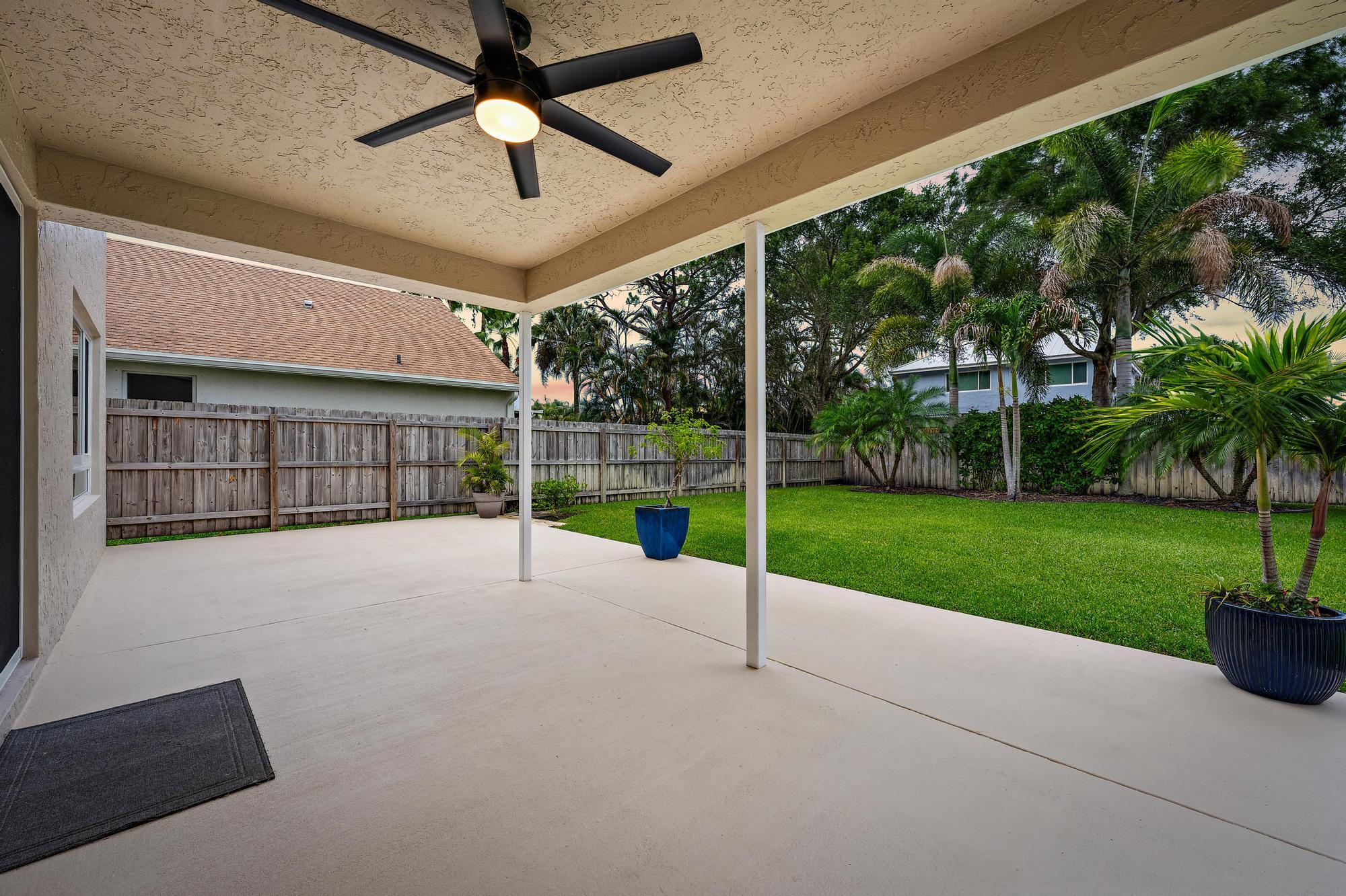 PALM POINTE AT MARTIN DOWNS (AKA MARTIN DOWNS PLAT - Residential