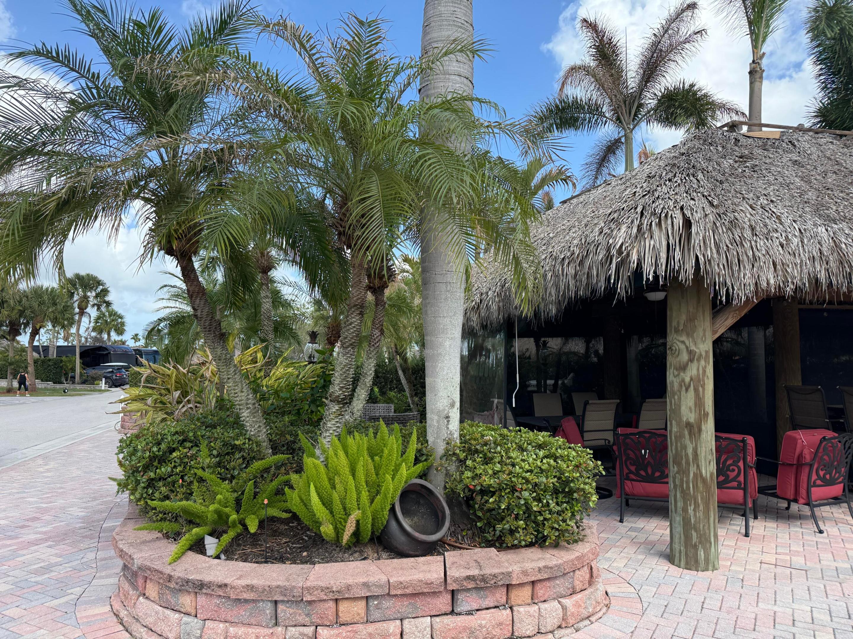 Outdoor Resort - Land