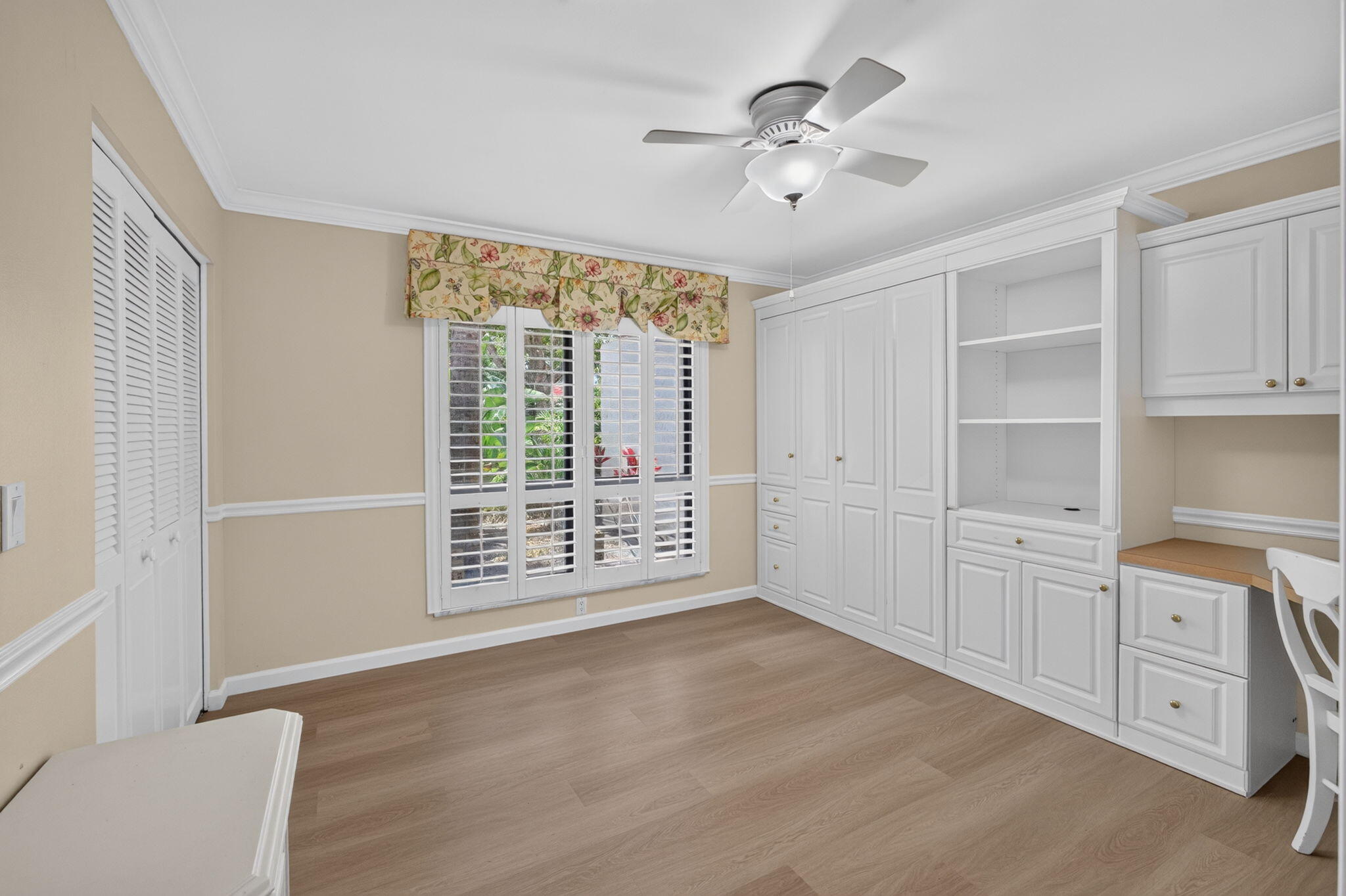 VILLAS OF THURSTON - Residential Lease