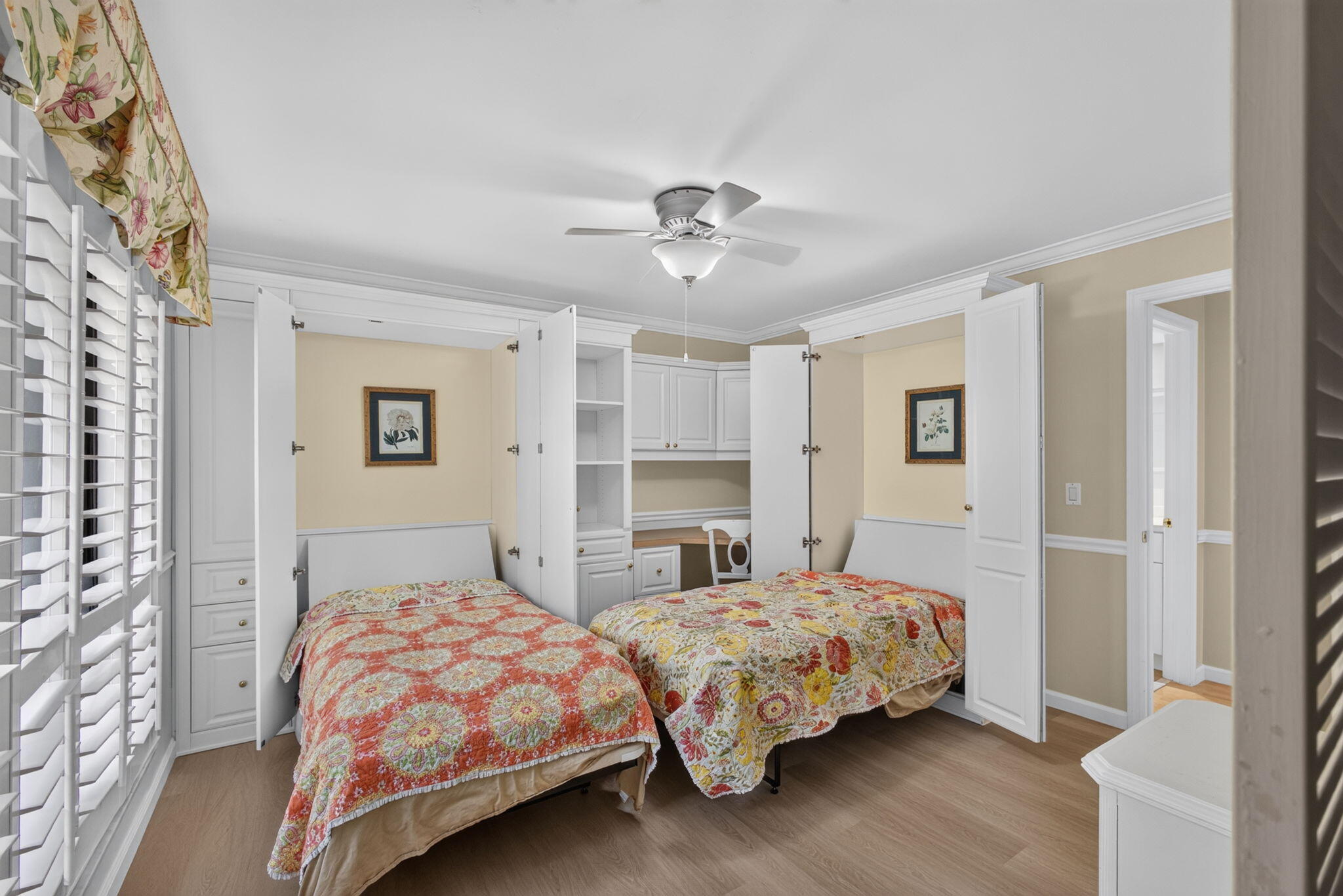 VILLAS OF THURSTON - Residential Lease