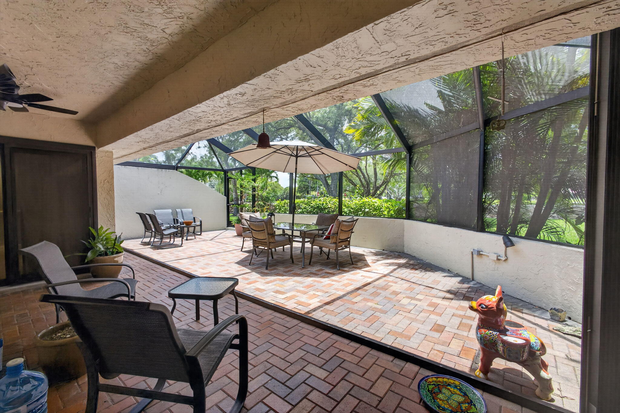 VILLAS OF THURSTON - Residential Lease