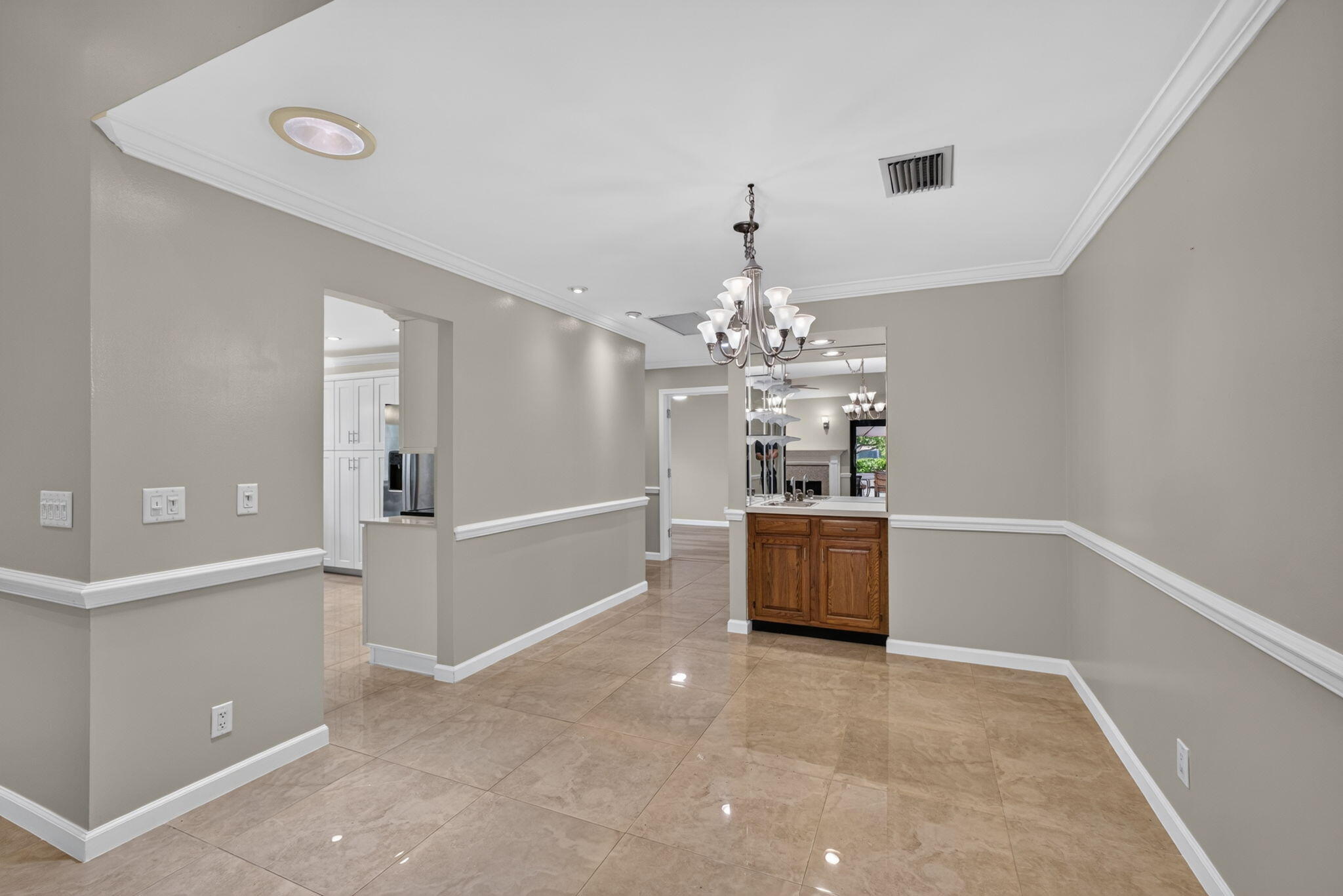 VILLAS OF THURSTON - Residential Lease