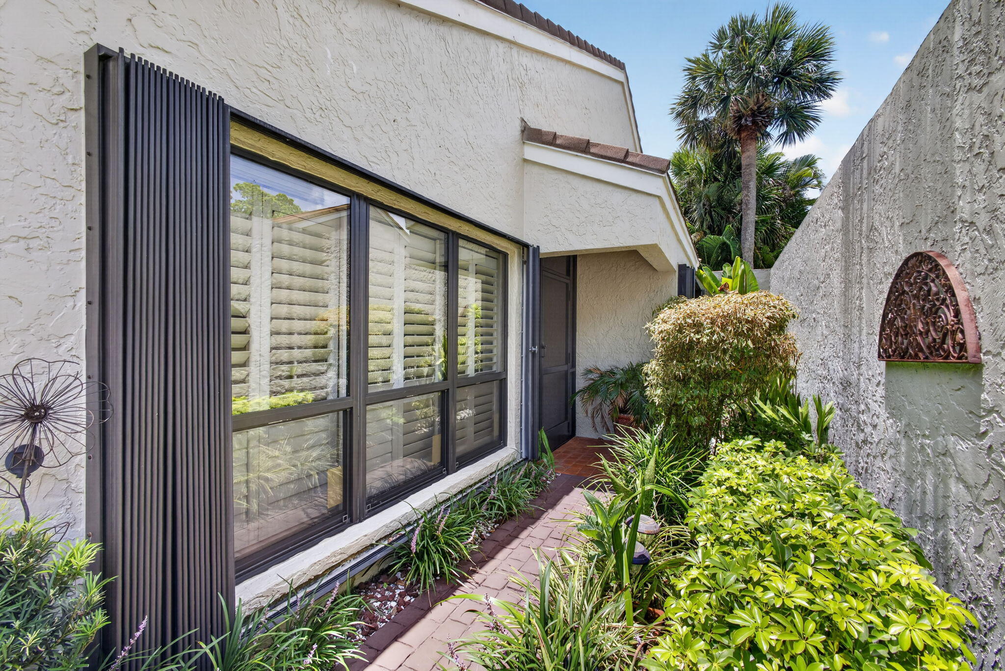 VILLAS OF THURSTON - Residential Lease