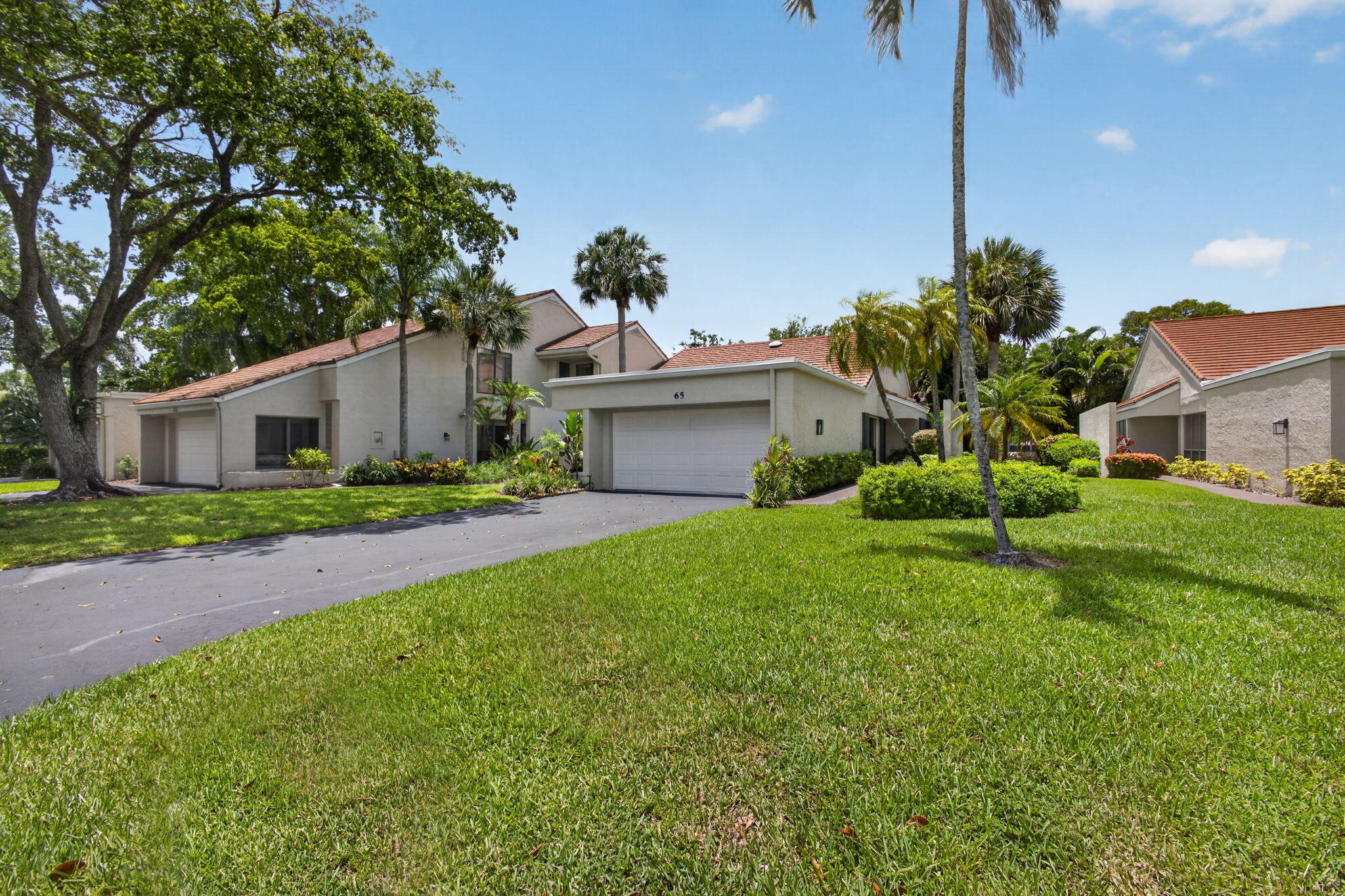 VILLAS OF THURSTON - Residential Lease