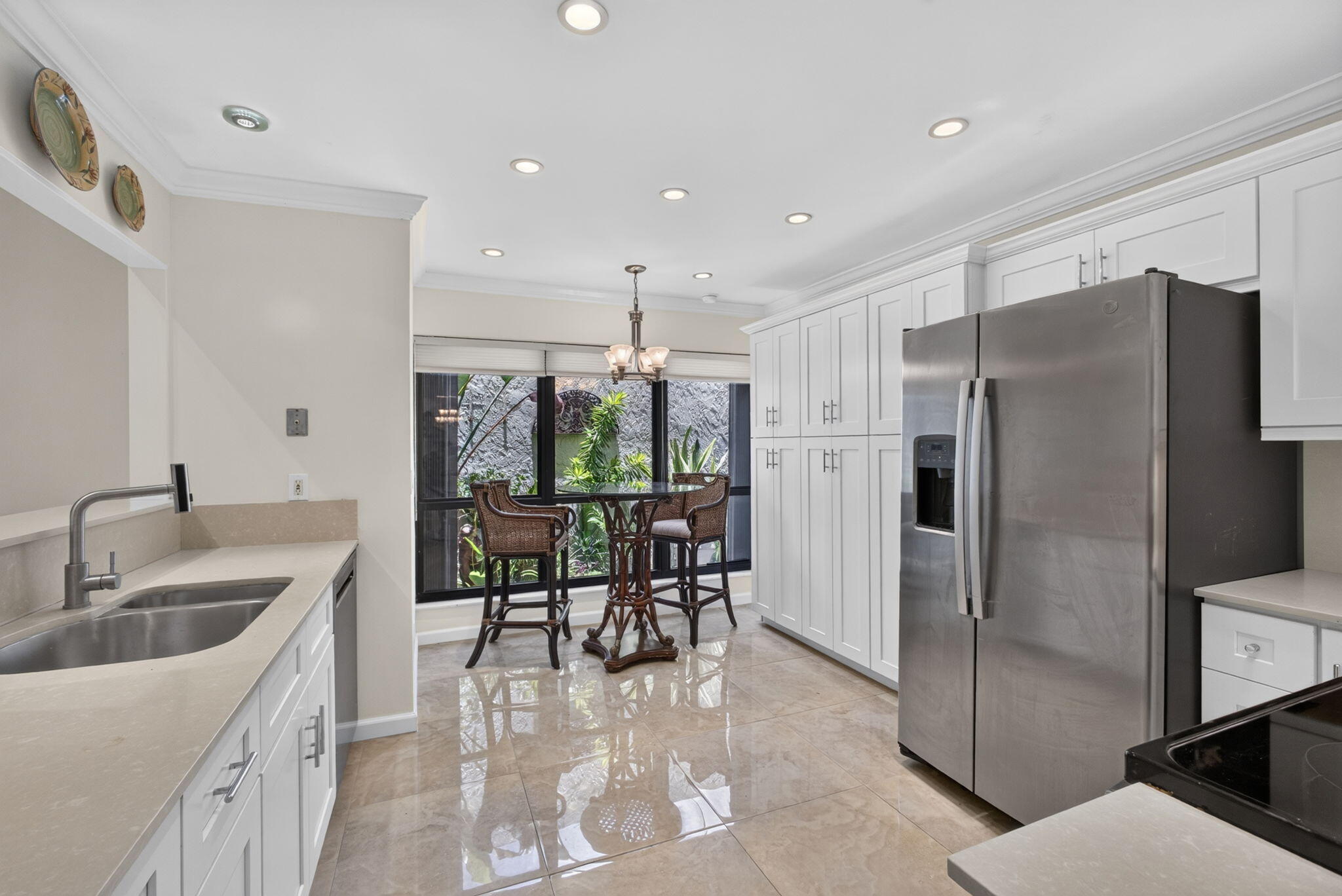 VILLAS OF THURSTON - Residential Lease