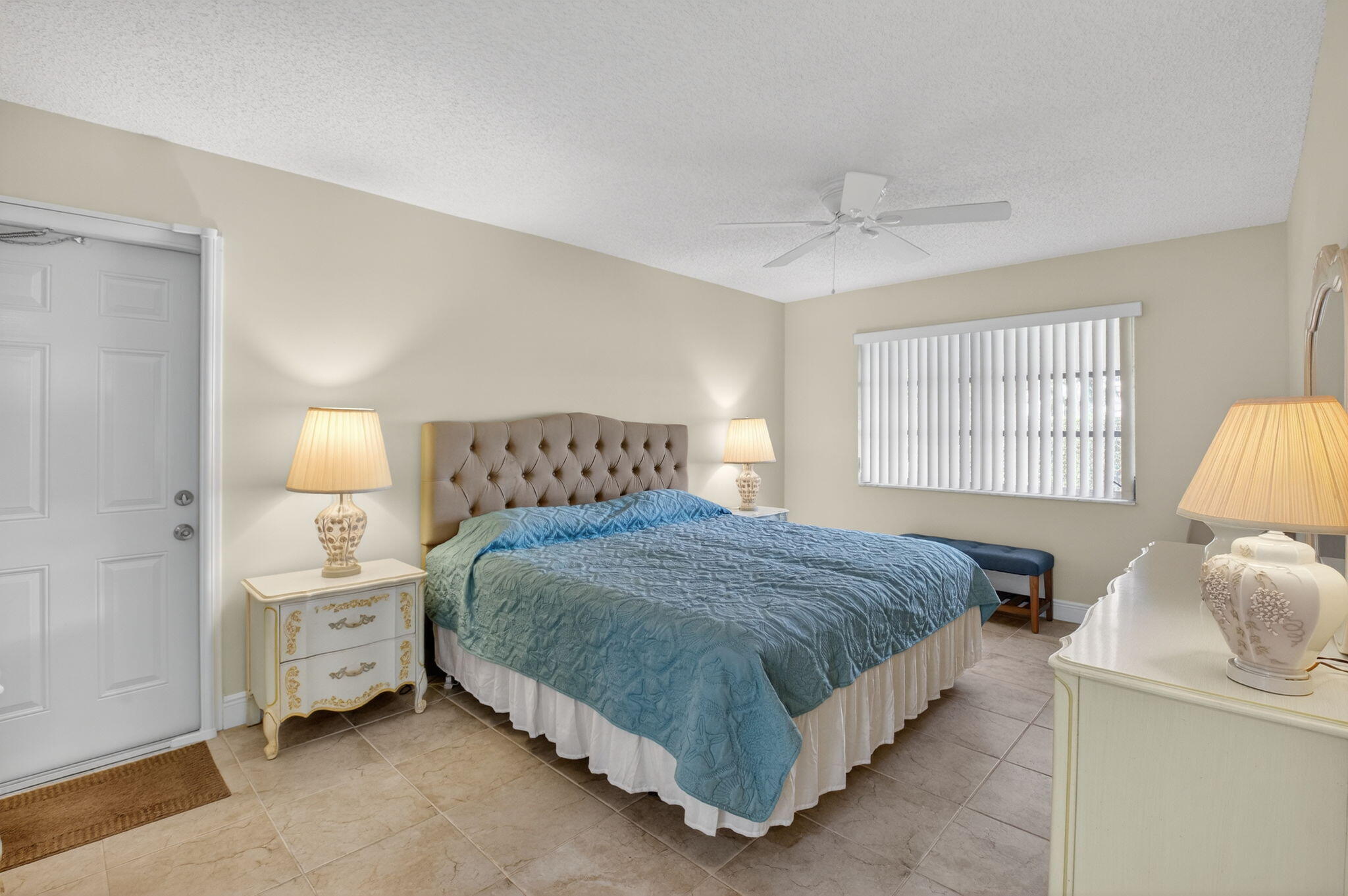 HIGH POINT OF DELRAY SEC 6 CONDO - Residential