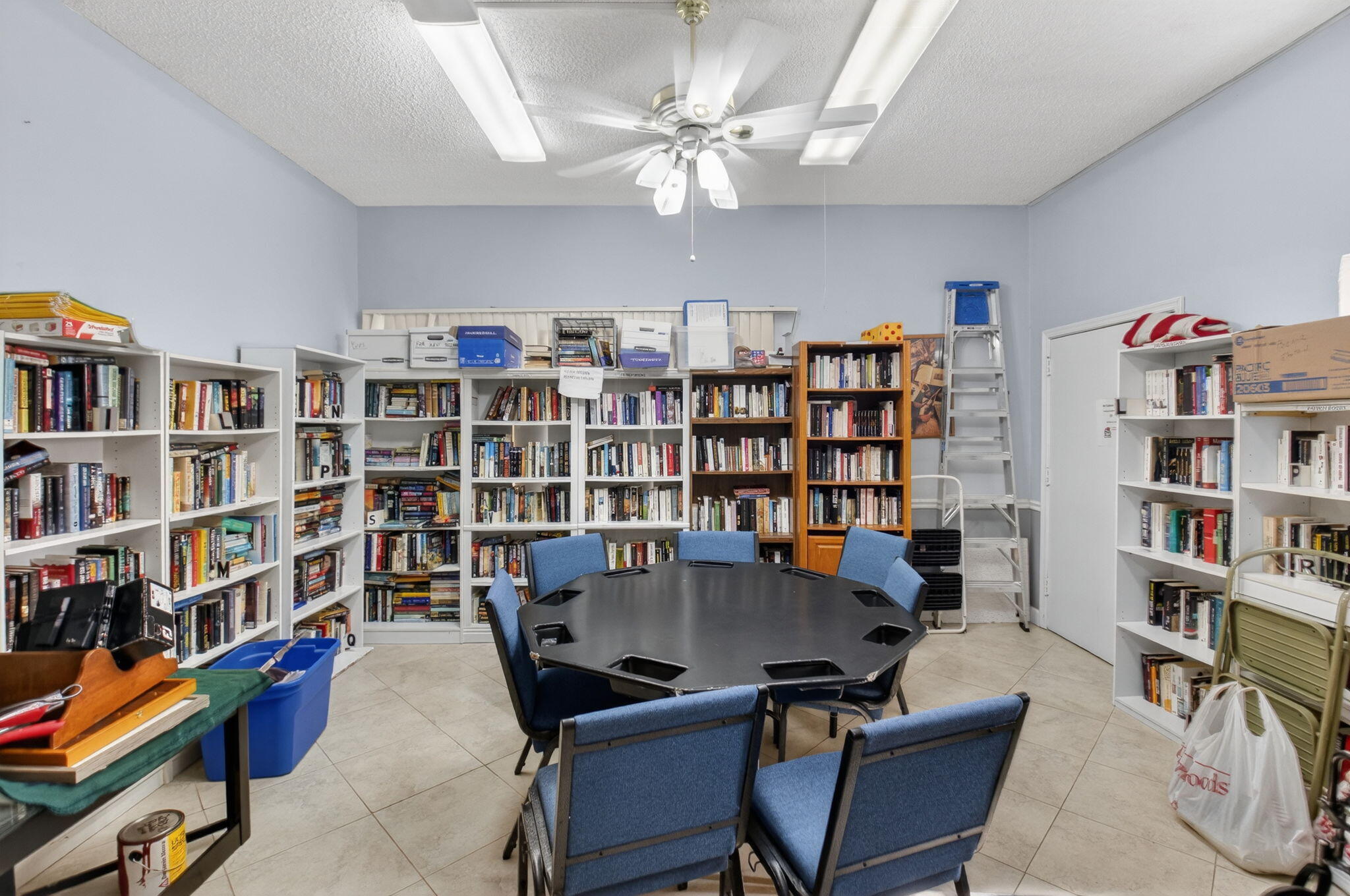 HIGH POINT OF DELRAY SEC 6 CONDO - Residential