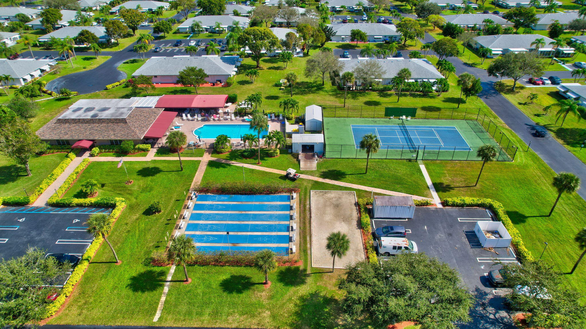 HIGH POINT OF DELRAY SEC 6 CONDO - Residential