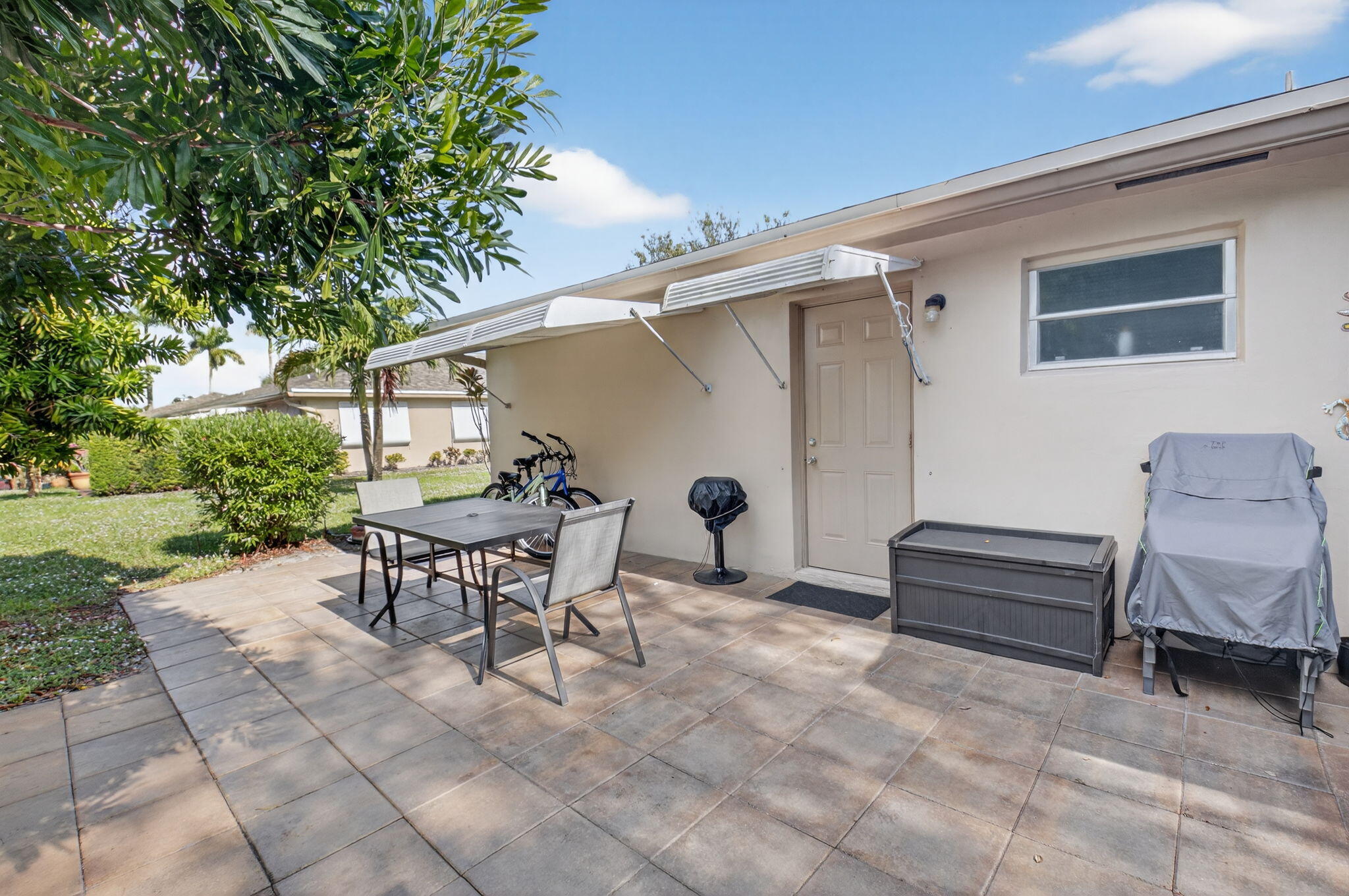 HIGH POINT OF DELRAY SEC 6 CONDO - Residential