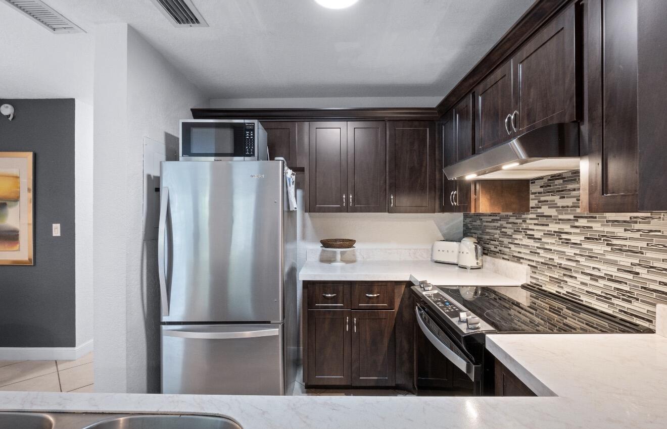 COBBLE EAST CONDO - Residential