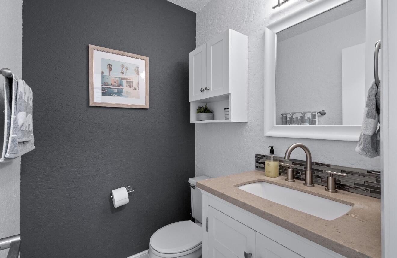 COBBLE EAST CONDO - Residential