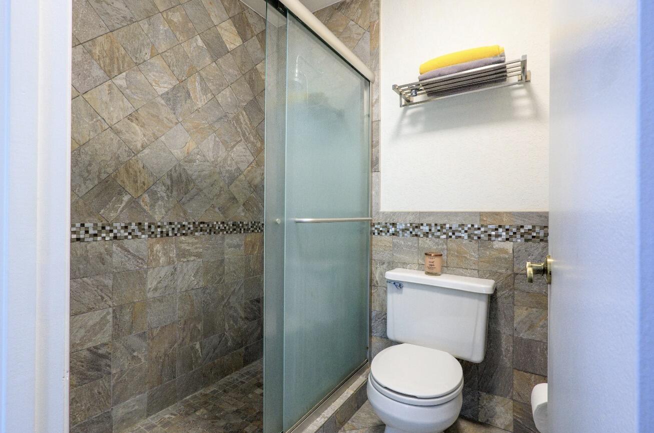 COBBLE EAST CONDO - Residential
