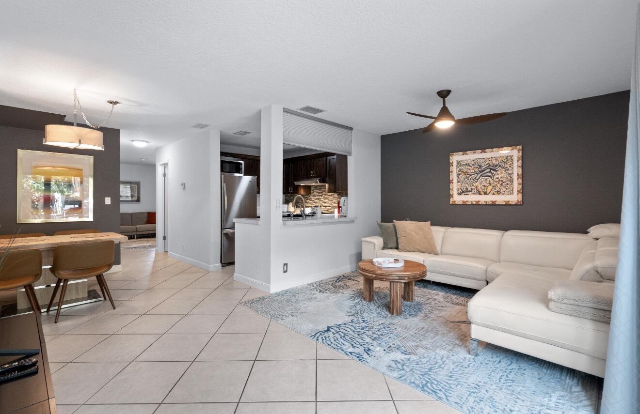 COBBLE EAST CONDO - Residential