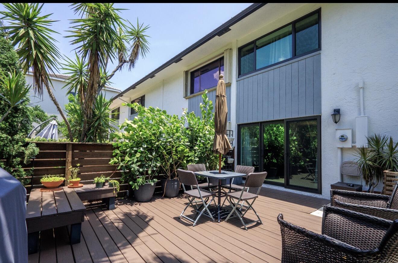 COBBLE EAST CONDO - Residential