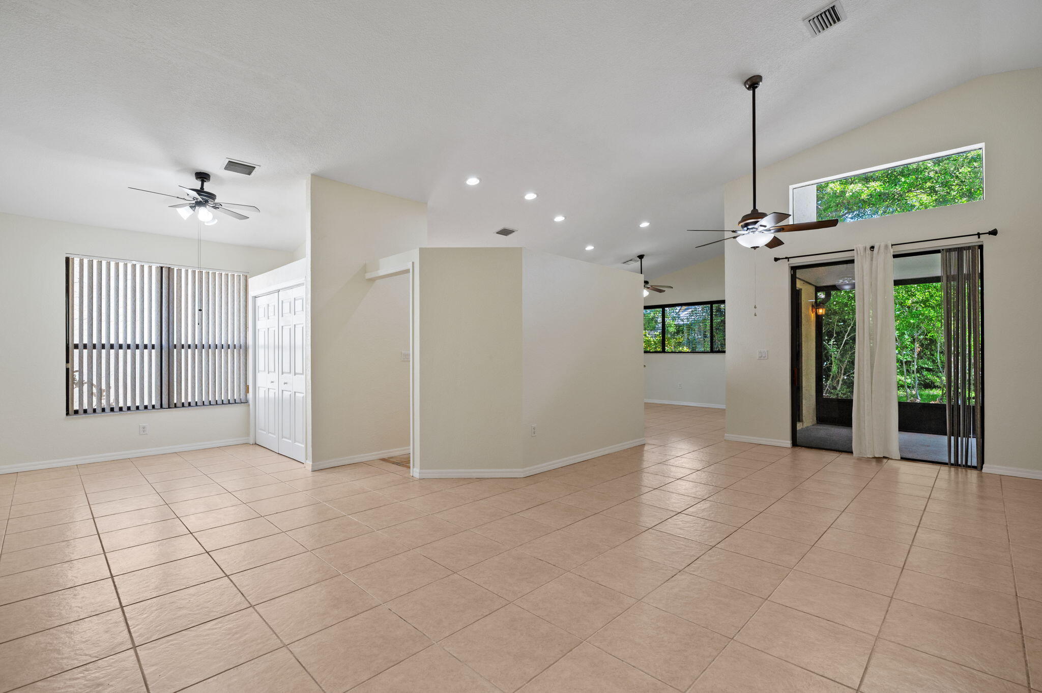 WOODMONT TRACT 71 - Residential