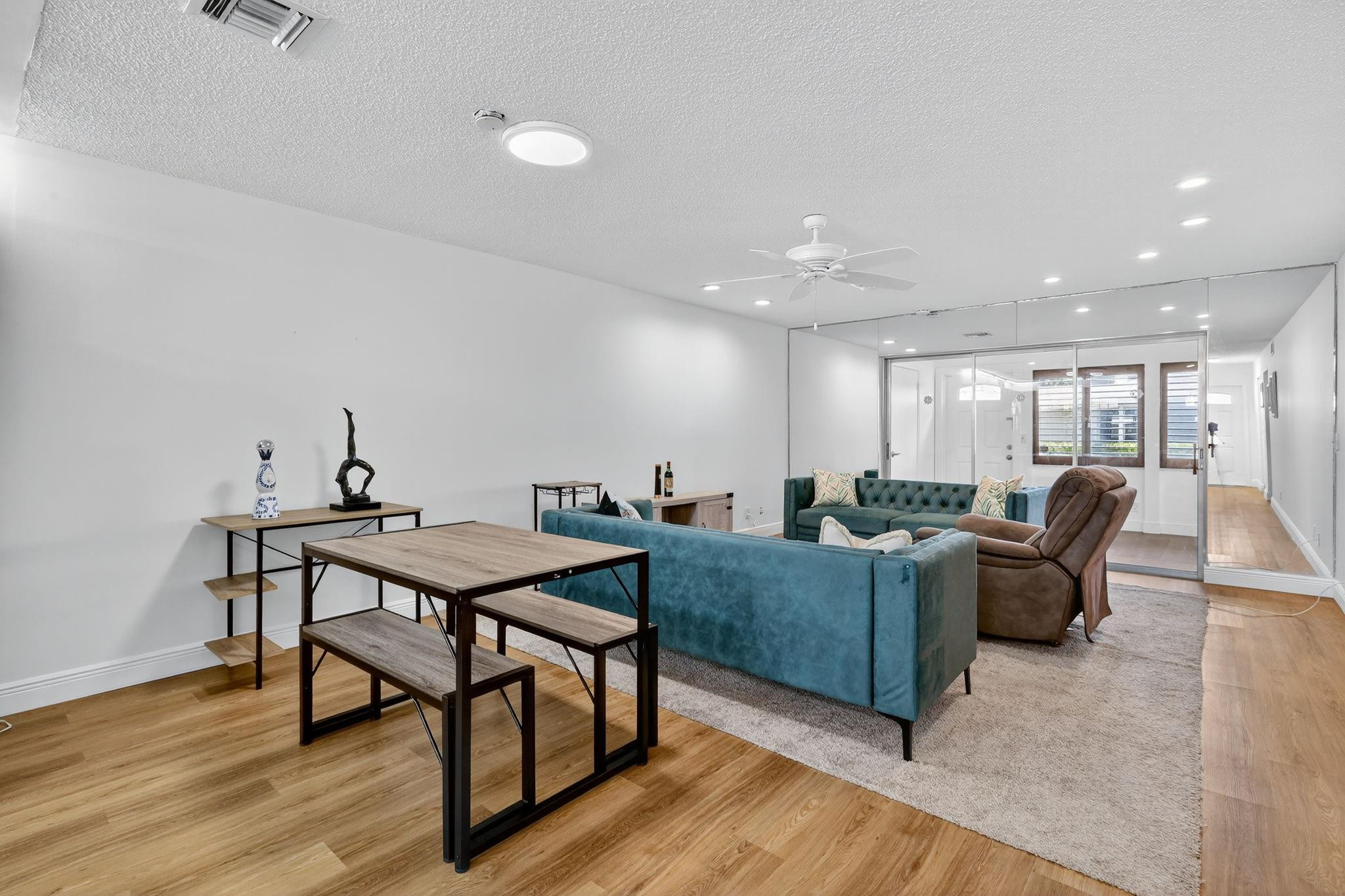 COVERED BRIDGE CONDO - Residential