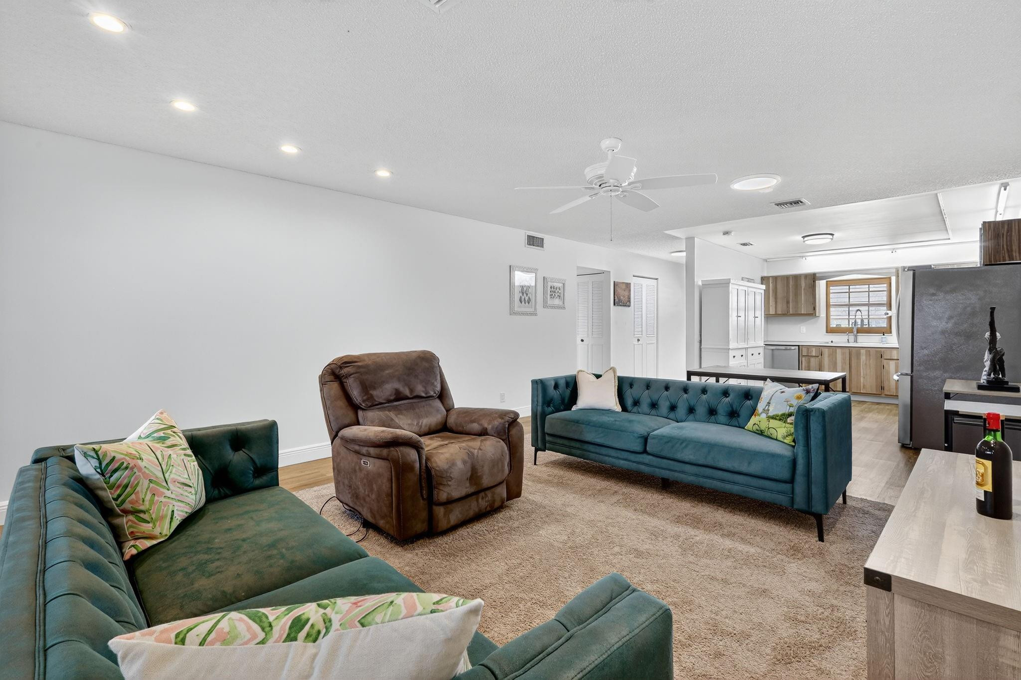 COVERED BRIDGE CONDO - Residential