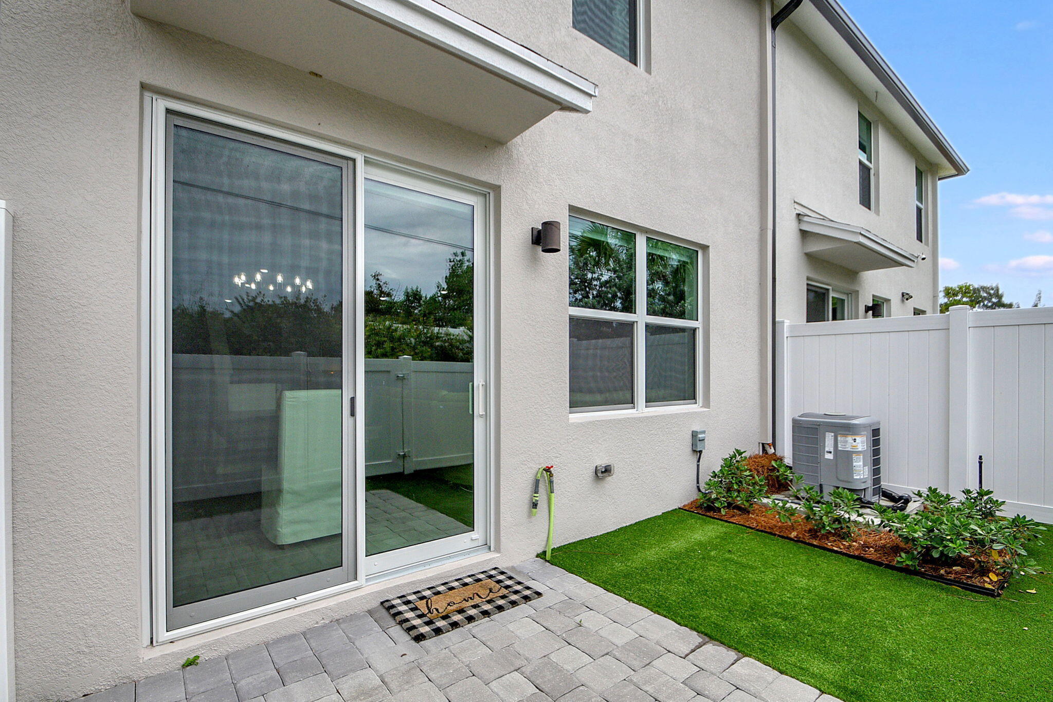 ENCLAVE AT MANGONIA PARK - Residential