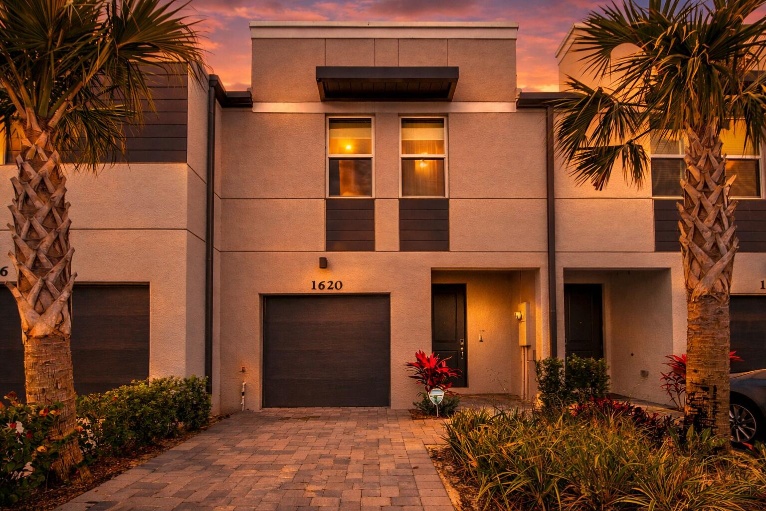 ENCLAVE AT MANGONIA PARK - Residential