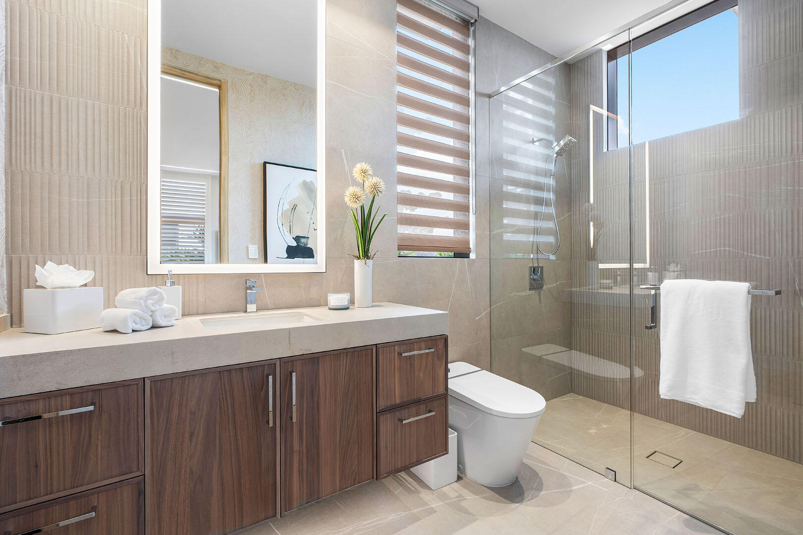ROYAL PALM YACHT & COUNTRY CLUB - Residential