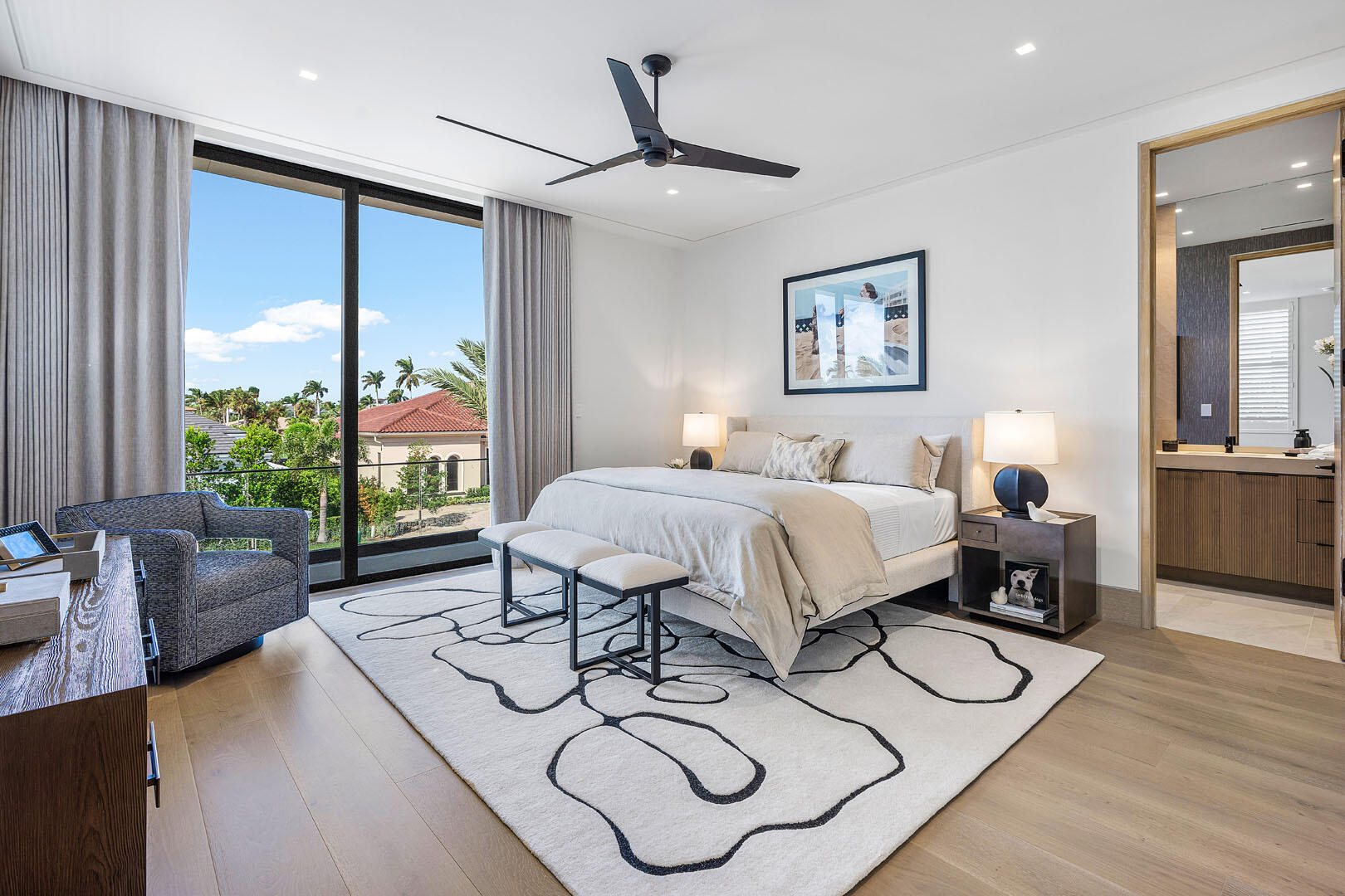 ROYAL PALM YACHT & COUNTRY CLUB - Residential