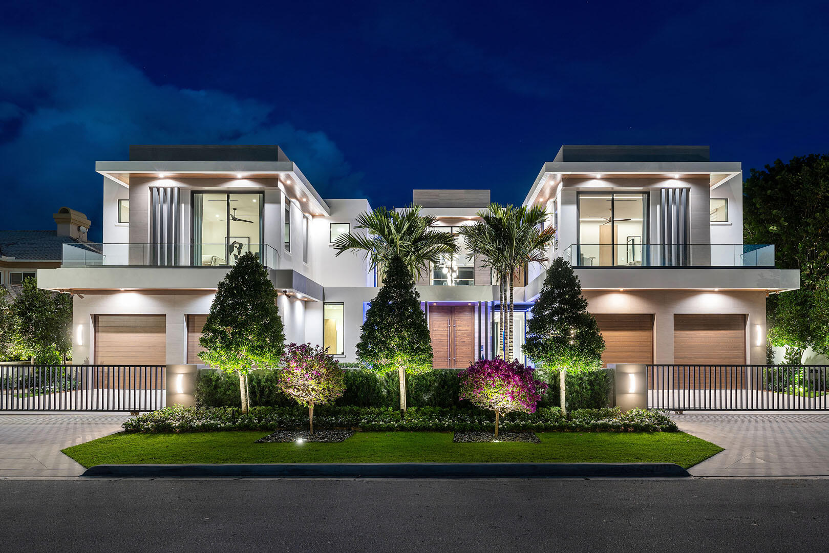 ROYAL PALM YACHT & COUNTRY CLUB - Residential
