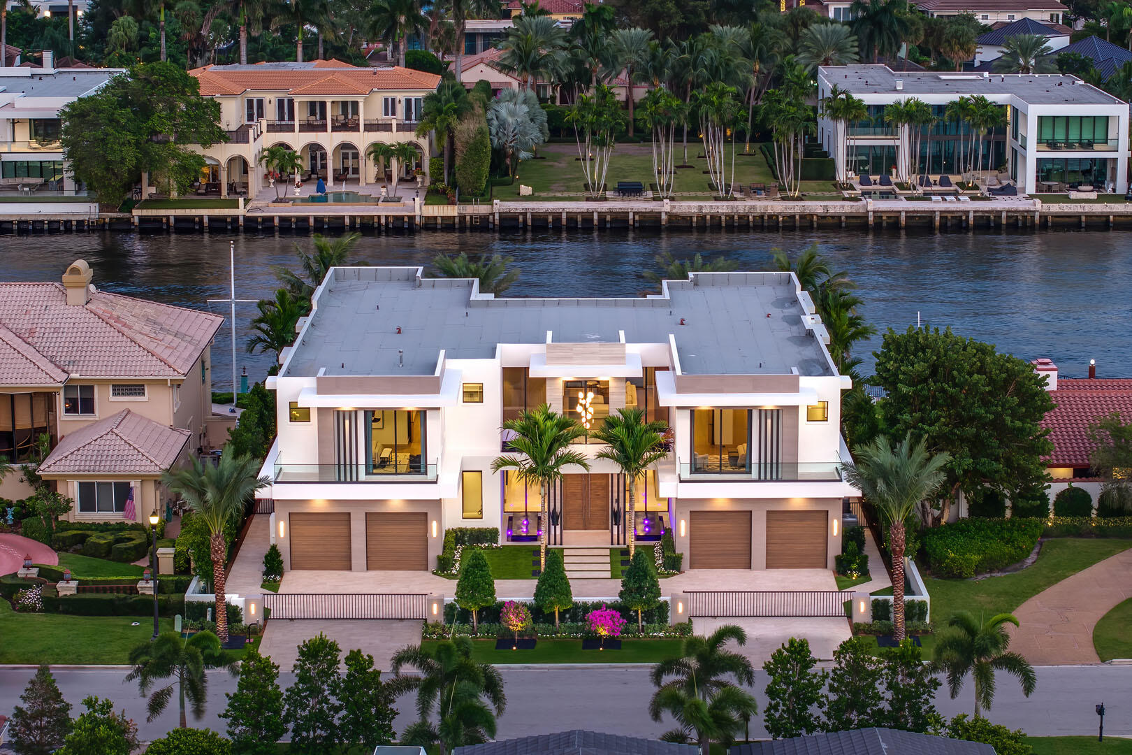ROYAL PALM YACHT & COUNTRY CLUB - Residential