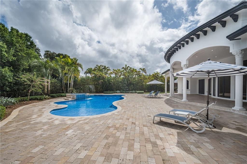 SUNSHINE RANCHES - Residential