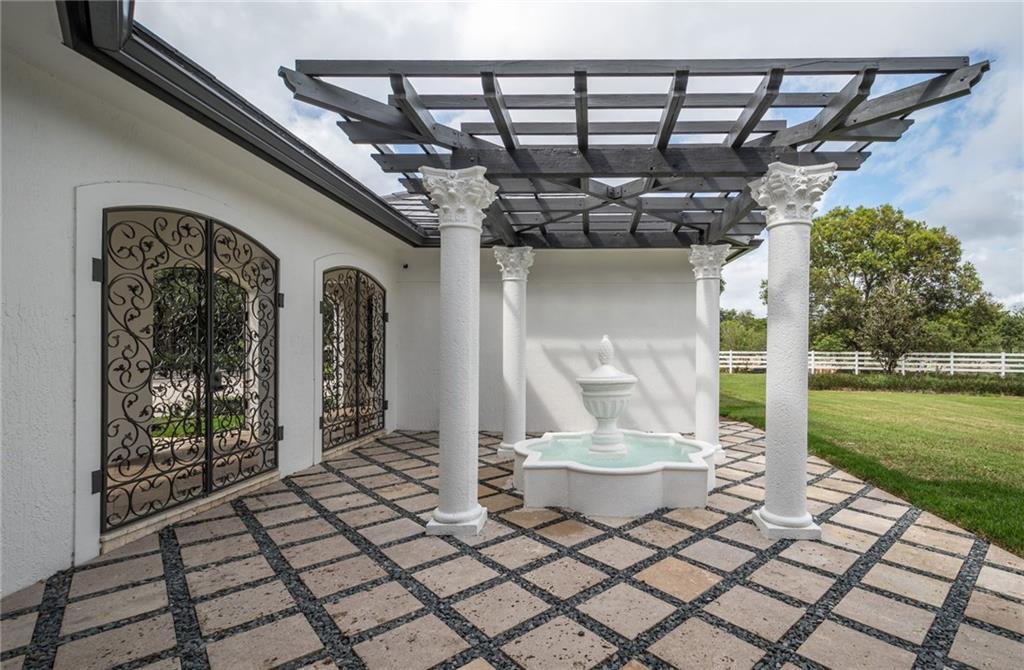 SUNSHINE RANCHES - Residential