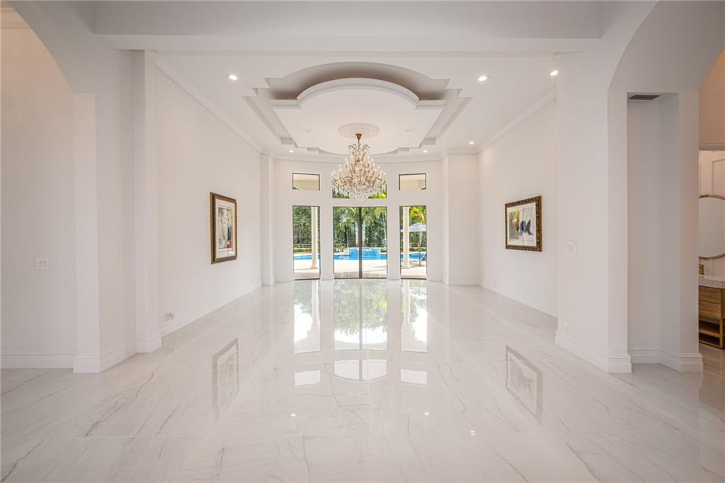 SUNSHINE RANCHES - Residential