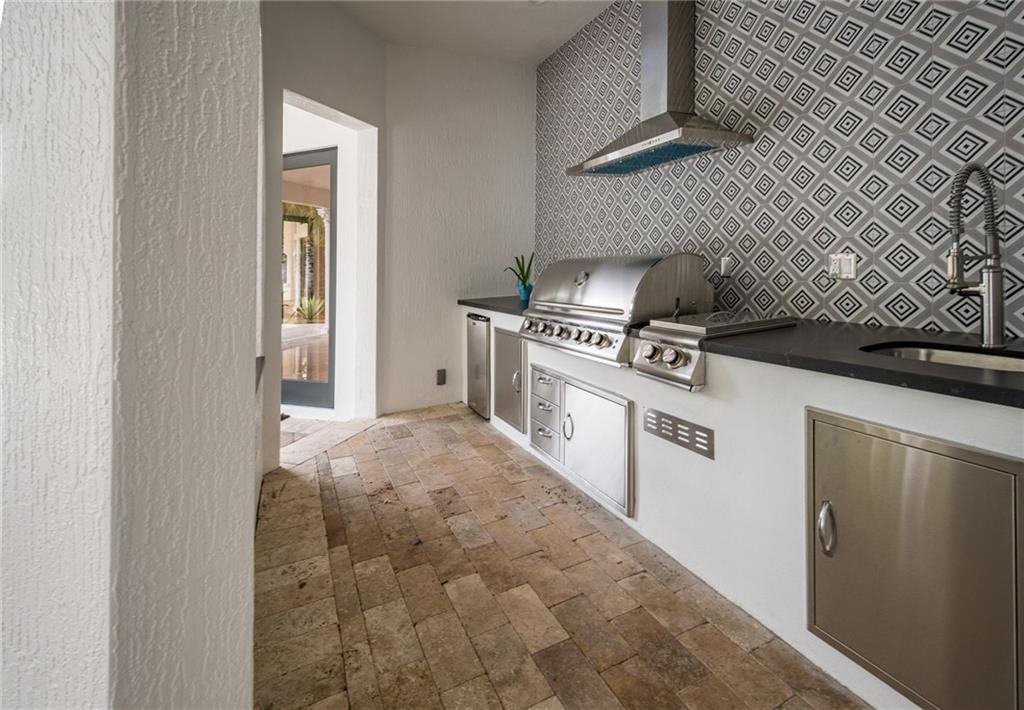 SUNSHINE RANCHES - Residential
