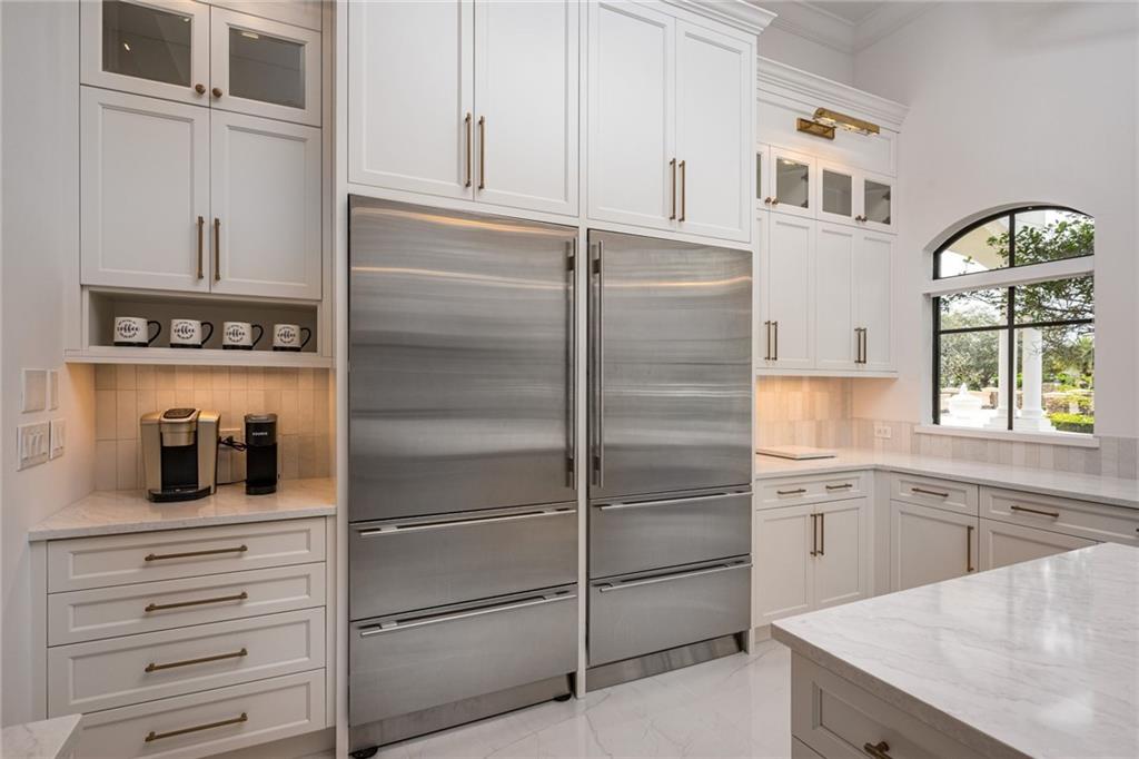 SUNSHINE RANCHES - Residential