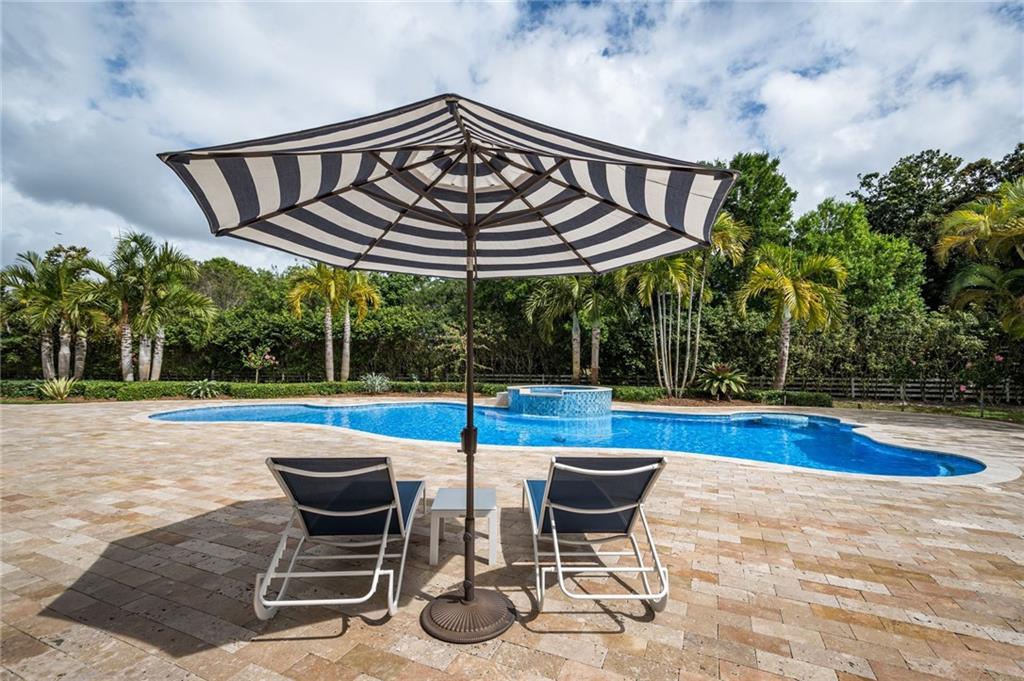 SUNSHINE RANCHES - Residential